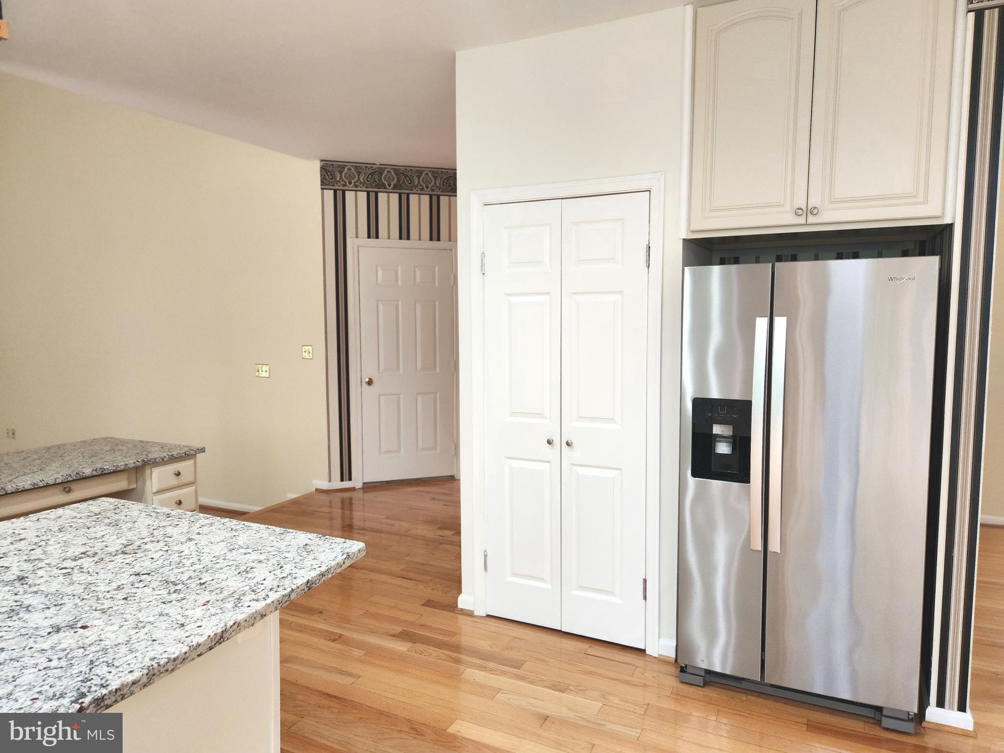 POTOMAC HUNT - Residential