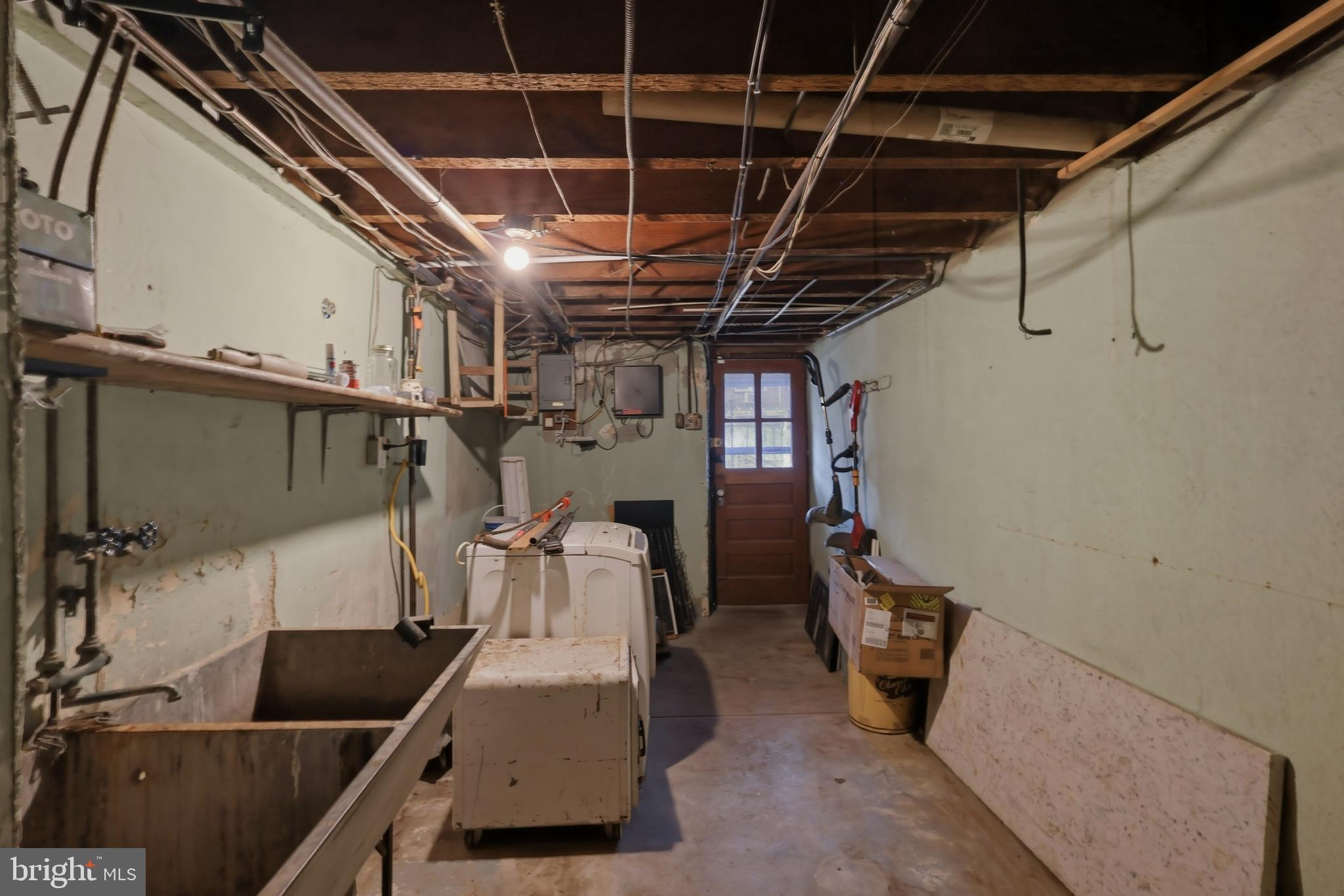 MAYFAIR (WEST) - Residential