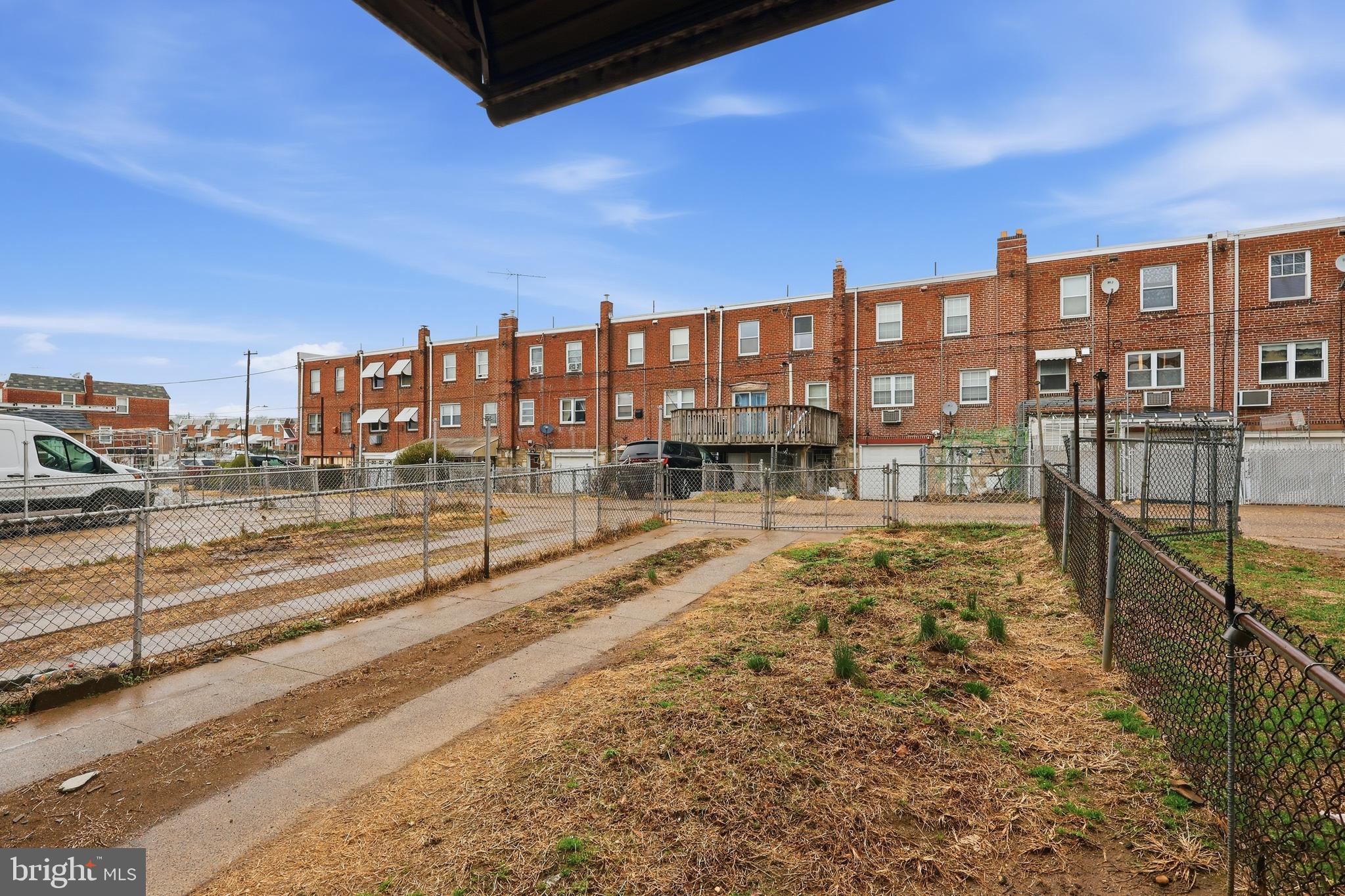 MAYFAIR (WEST) - Residential