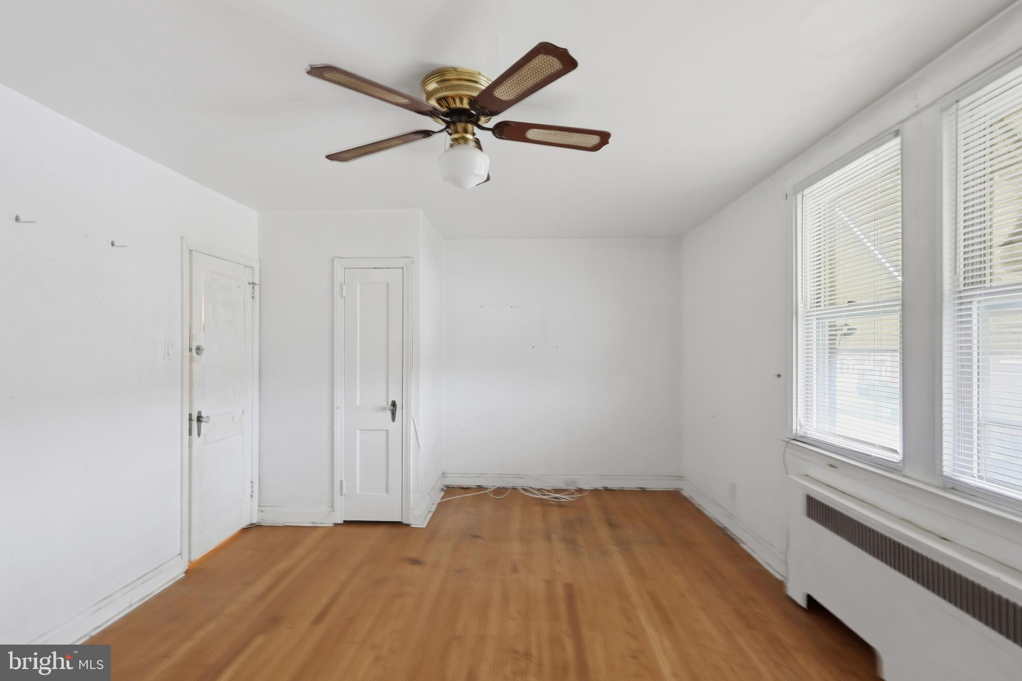 MAYFAIR (WEST) - Residential