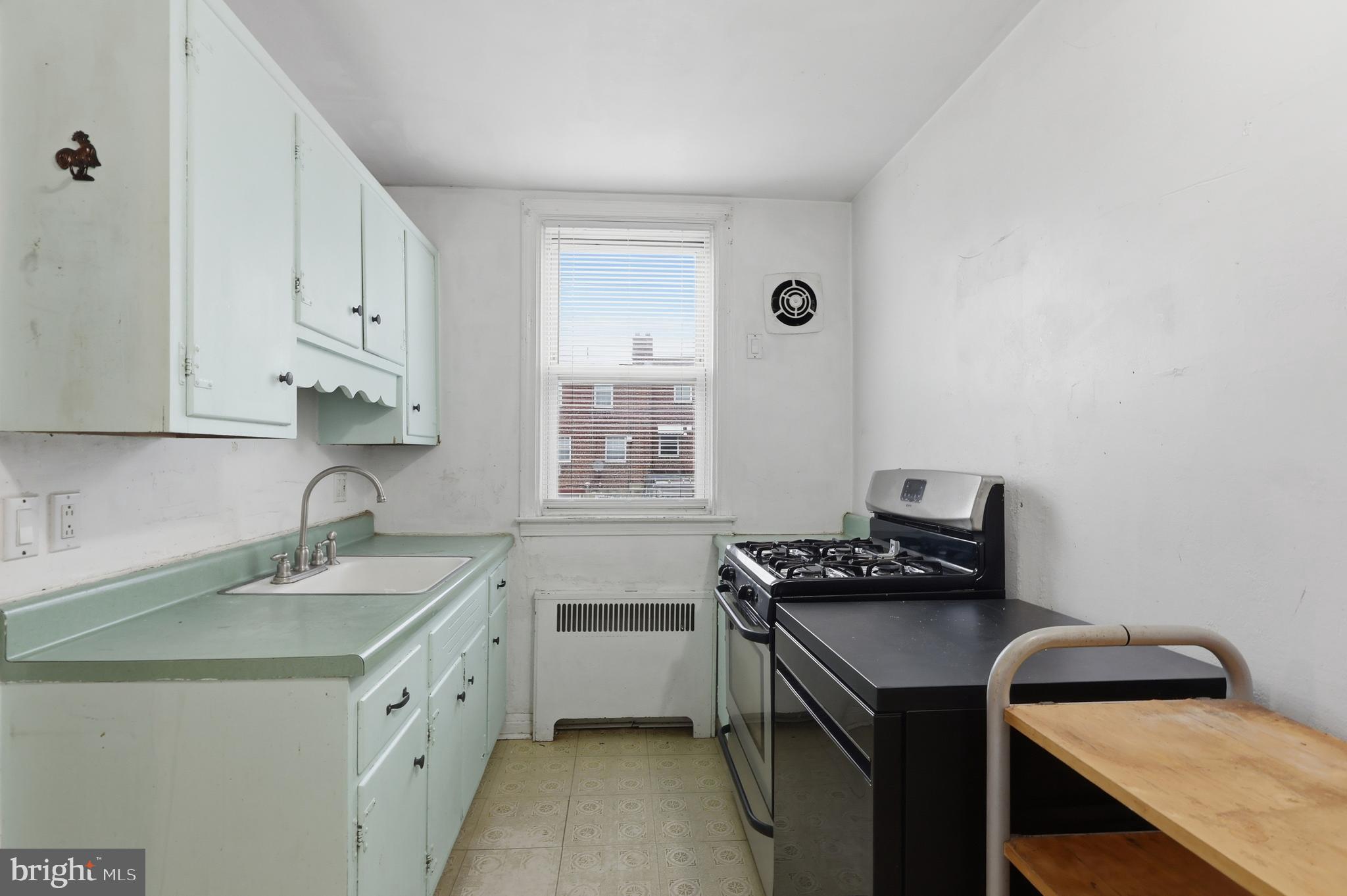 MAYFAIR (WEST) - Residential