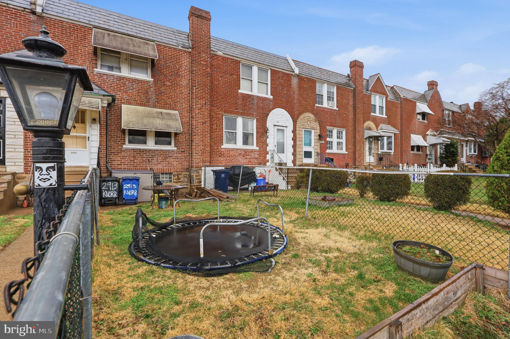 MAYFAIR (WEST) - Residential