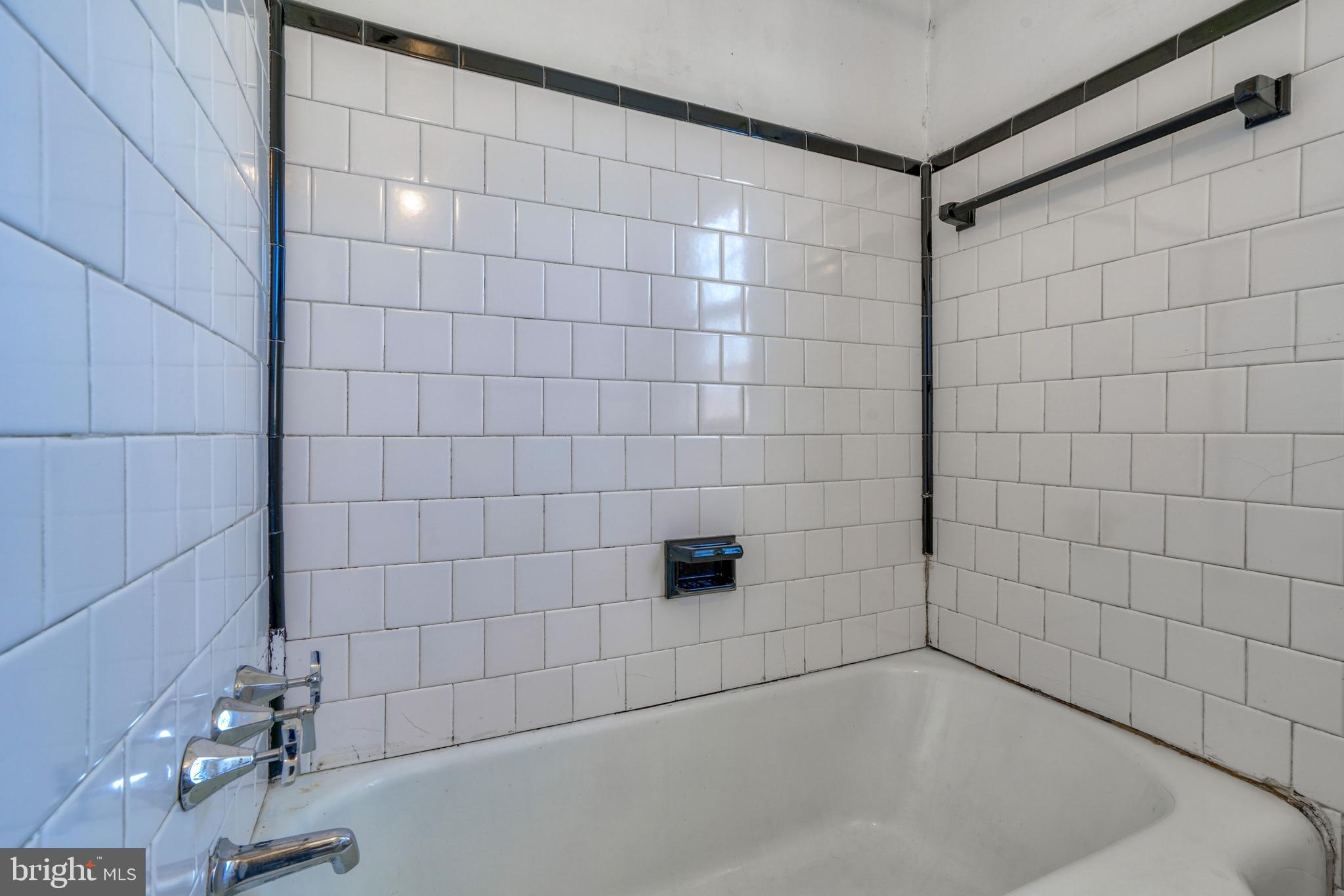 KNETTISHALL - Residential