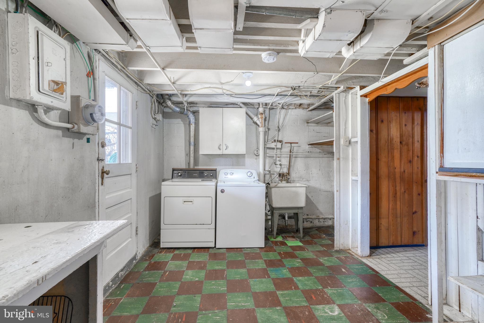 KNETTISHALL - Residential