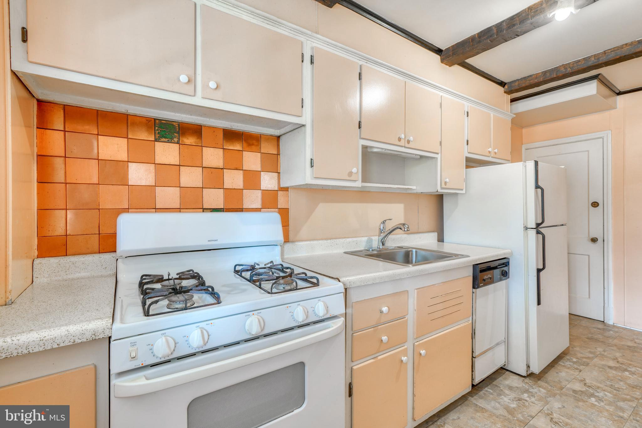 KNETTISHALL - Residential