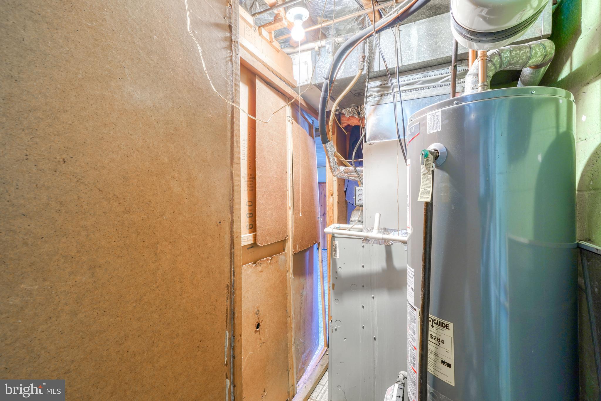 KNETTISHALL - Residential