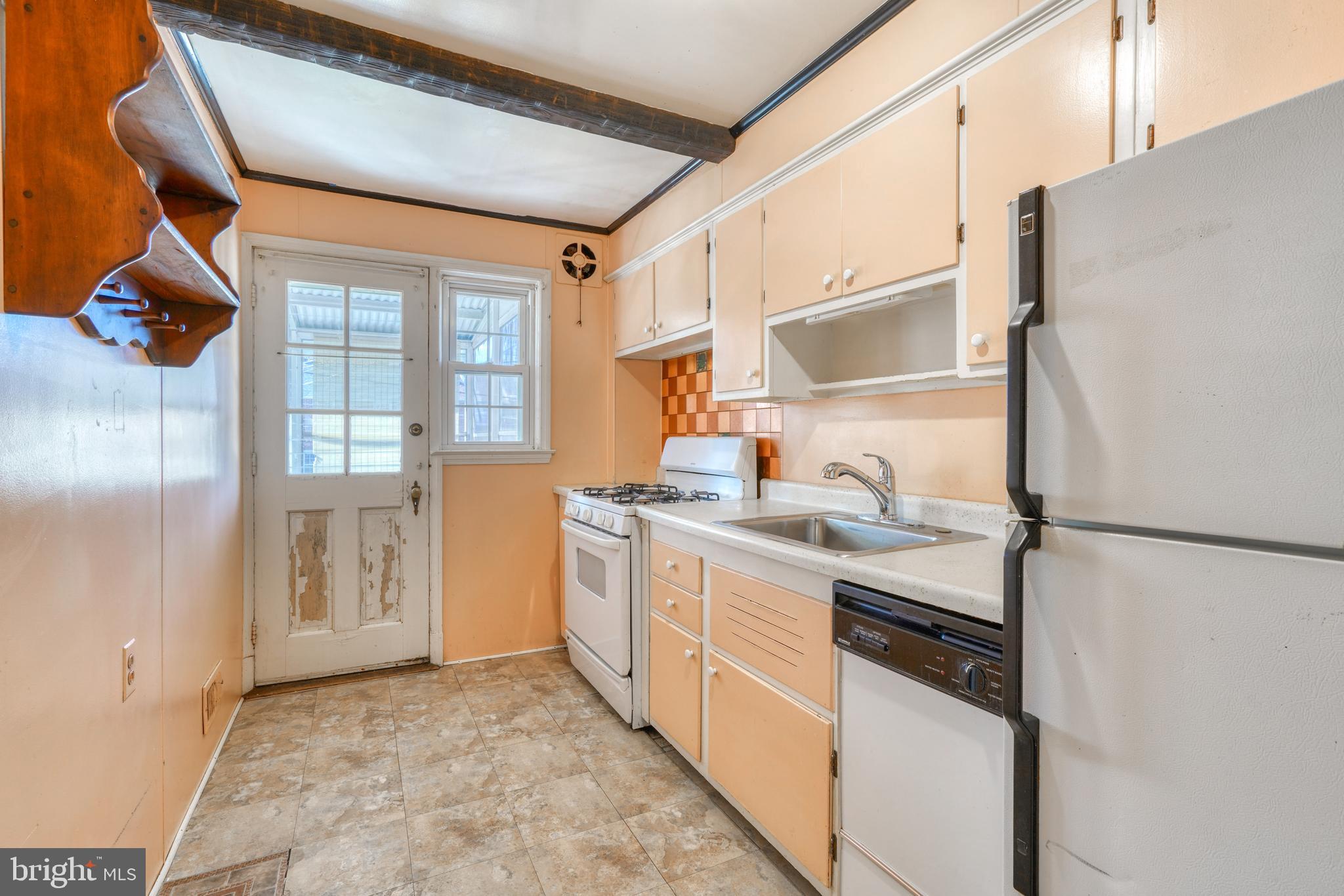 KNETTISHALL - Residential