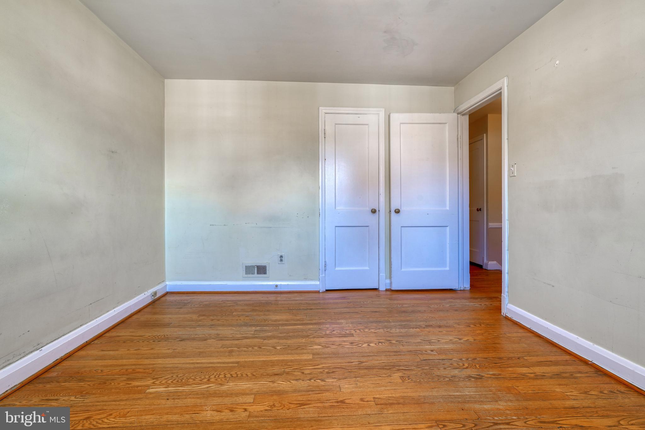 KNETTISHALL - Residential