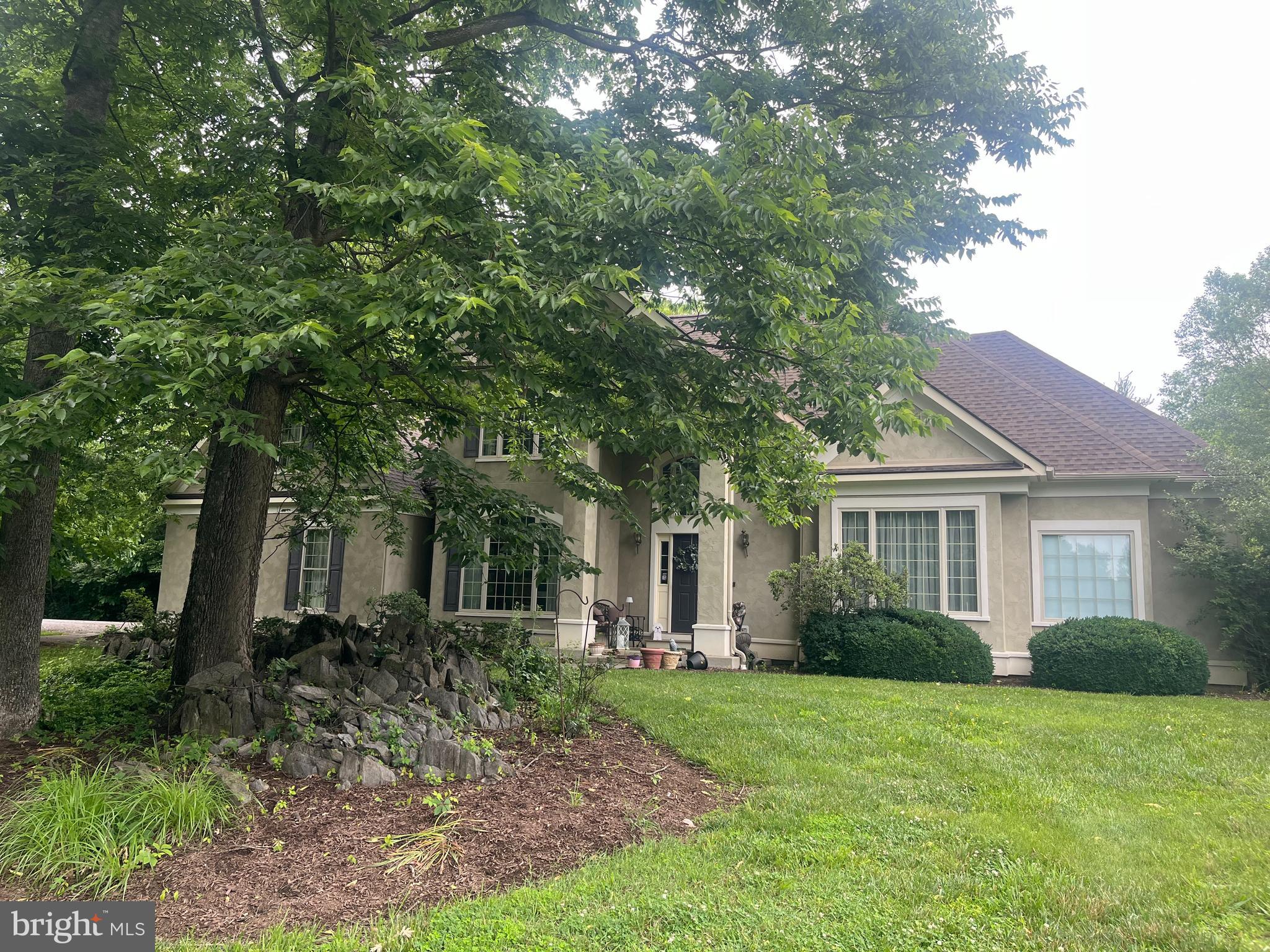 44 N TAMARAC DRIVE