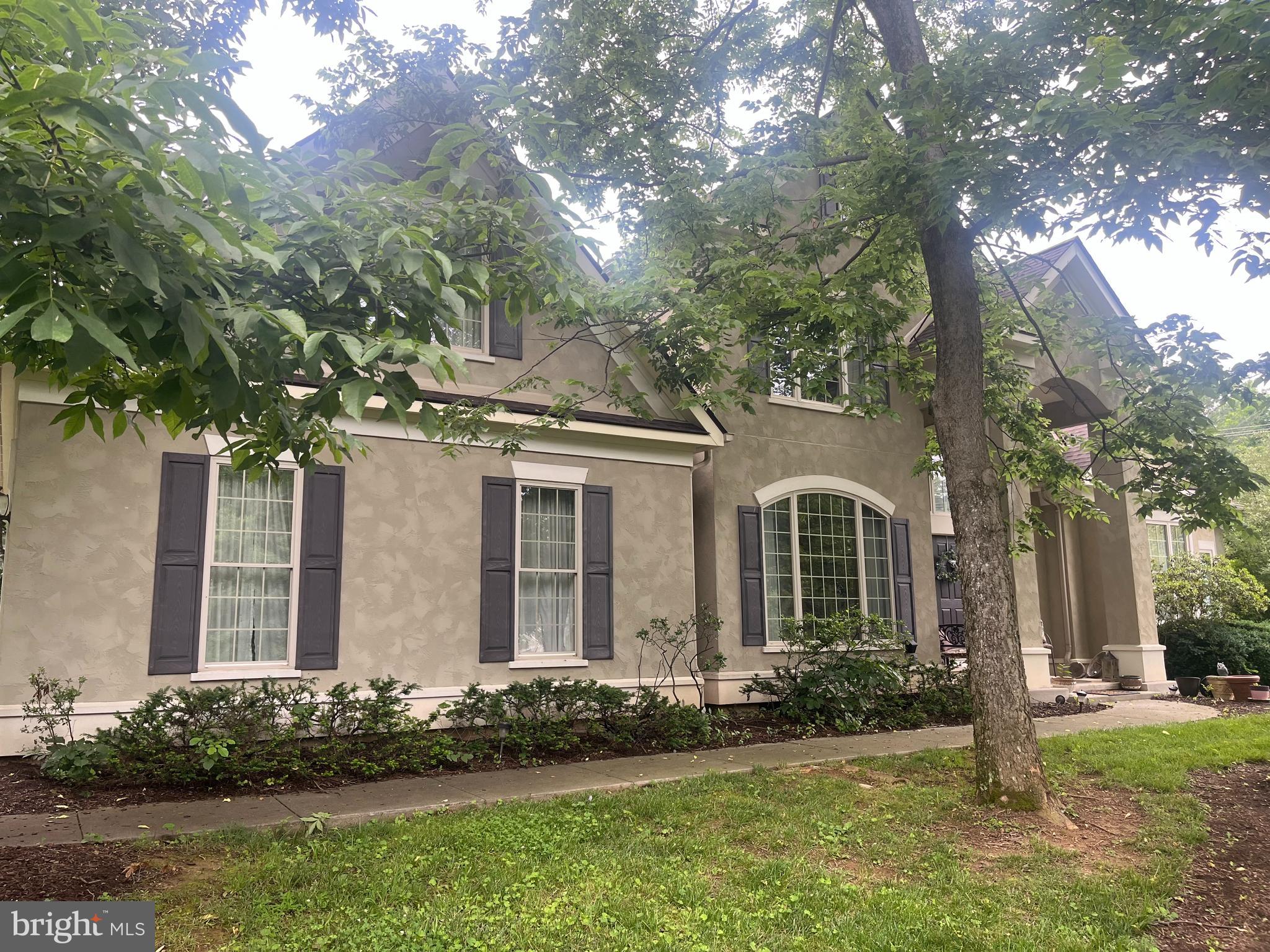 44 N TAMARAC DRIVE
