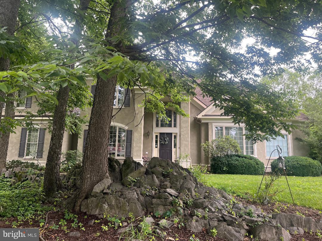 44 N TAMARAC DRIVE