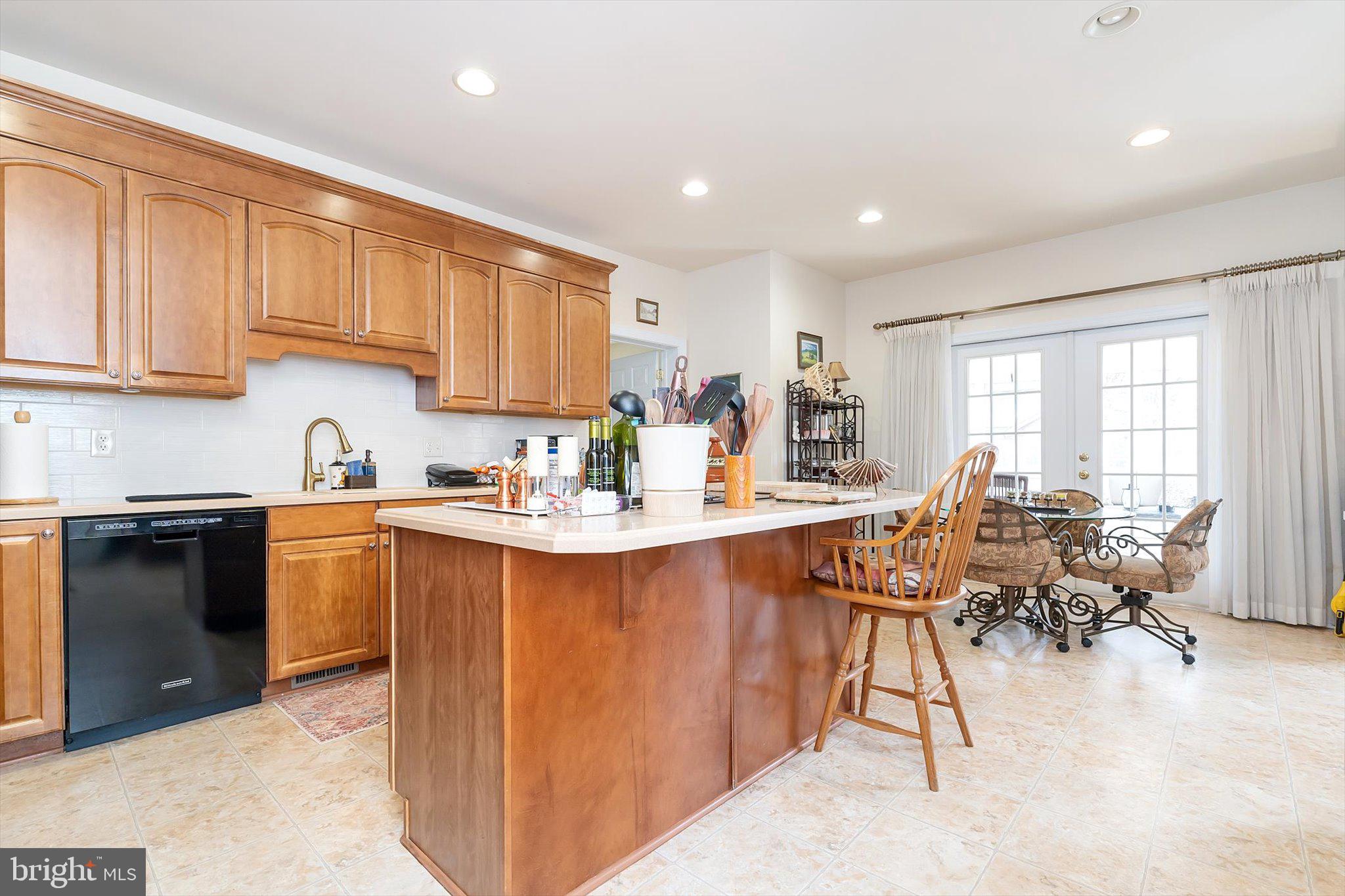 FERNBANK - Residential