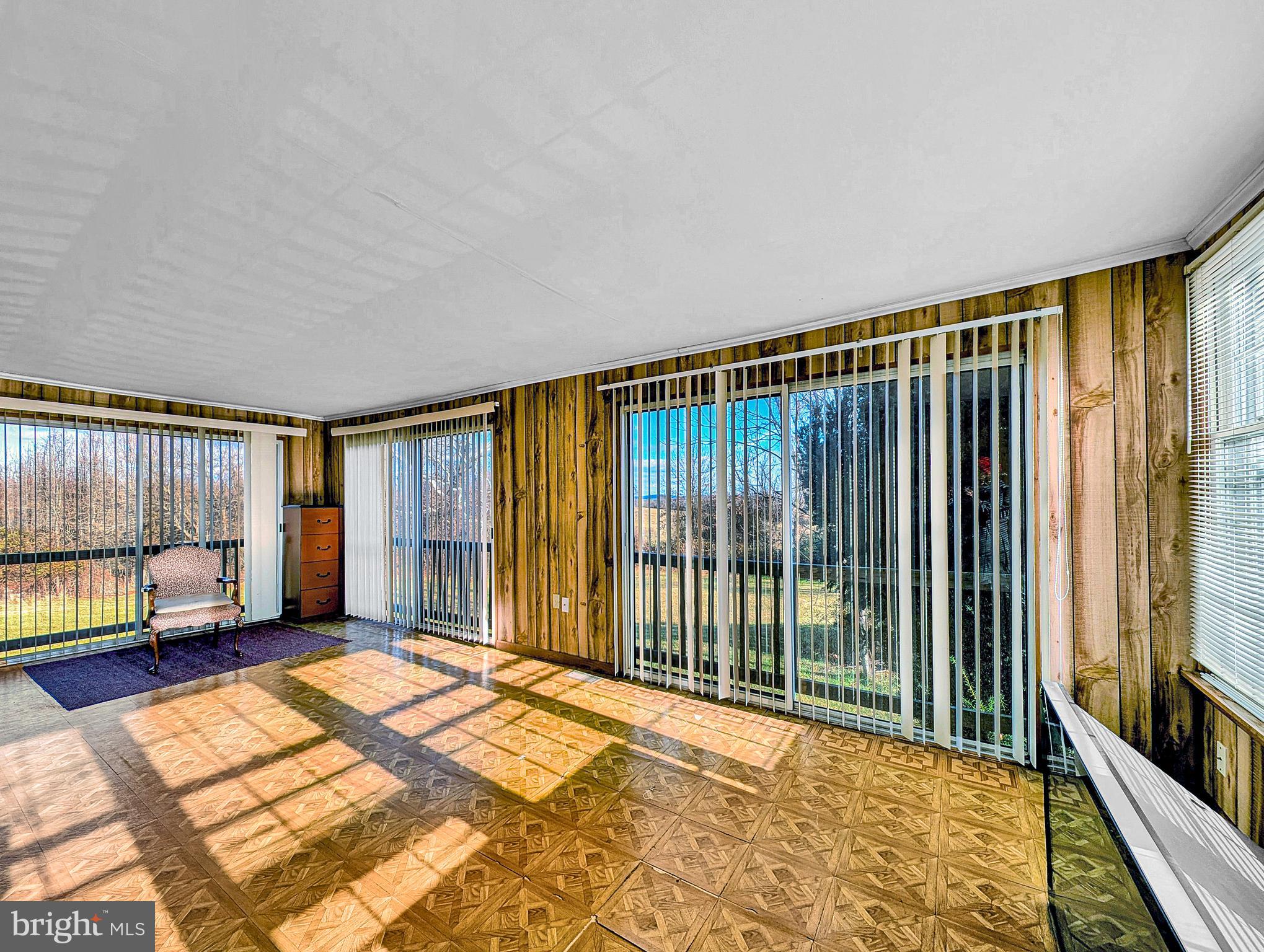 CATOCTIN MT - Residential