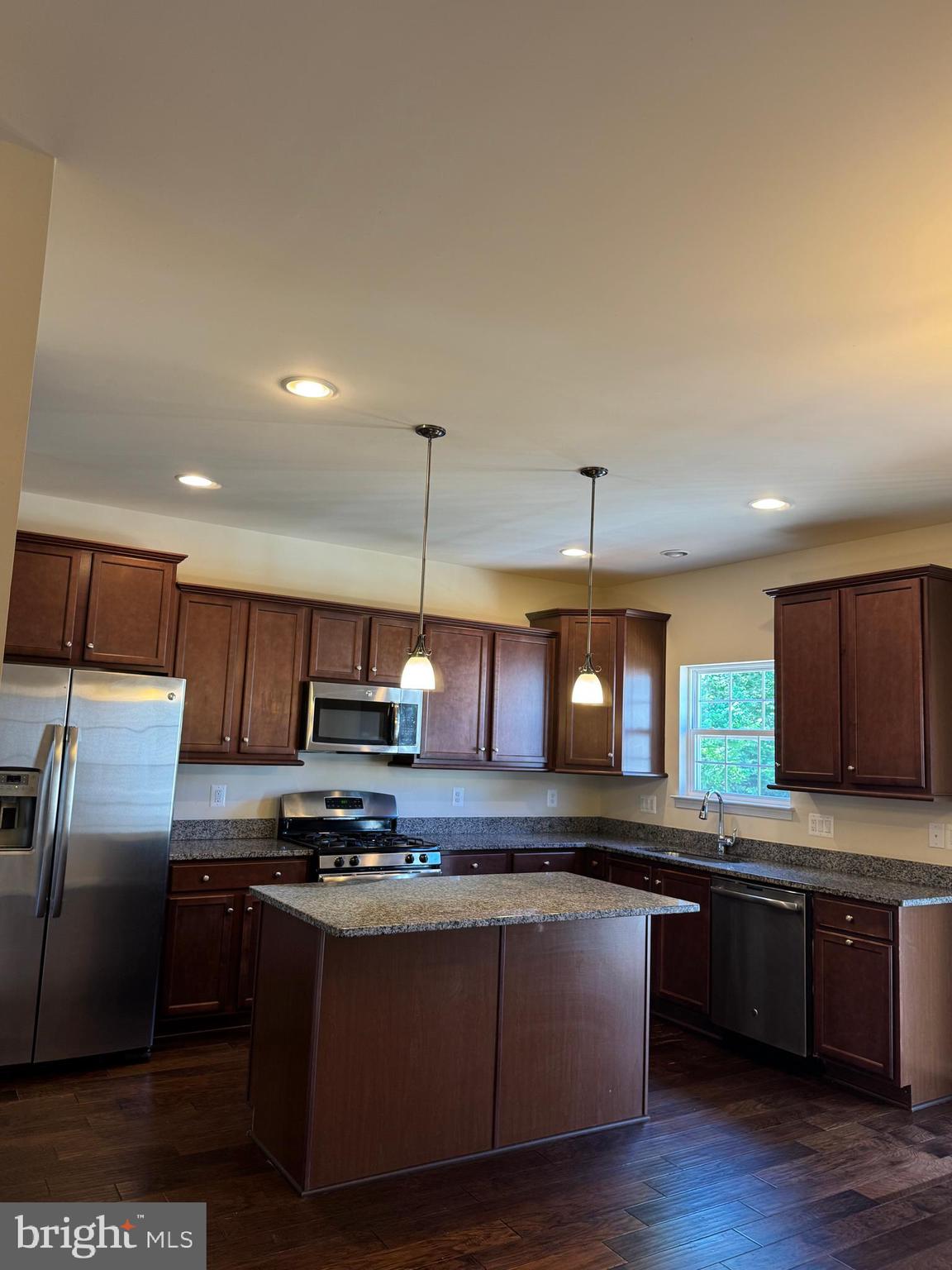 RAPPAHANNOCK LANDING - Residential