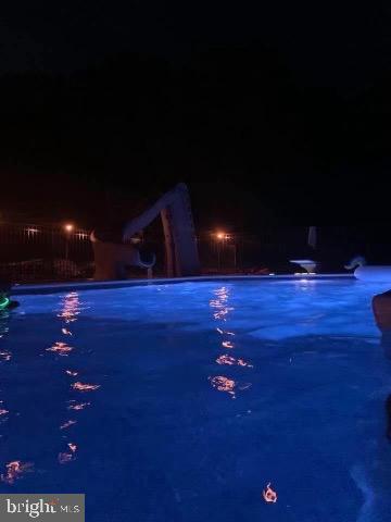 COUNTRY RIDGE - Residential