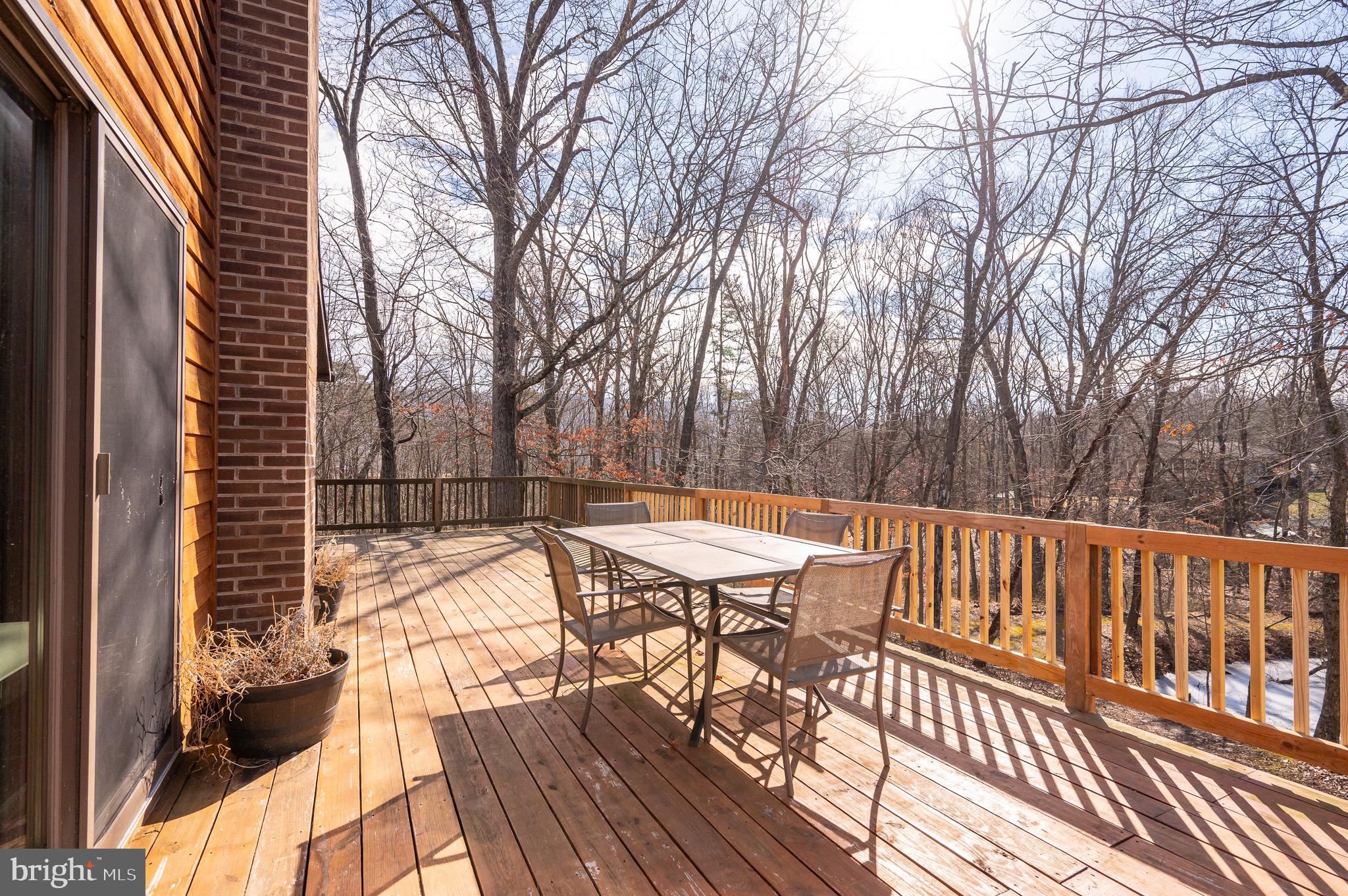 COUNTRY RIDGE - Residential