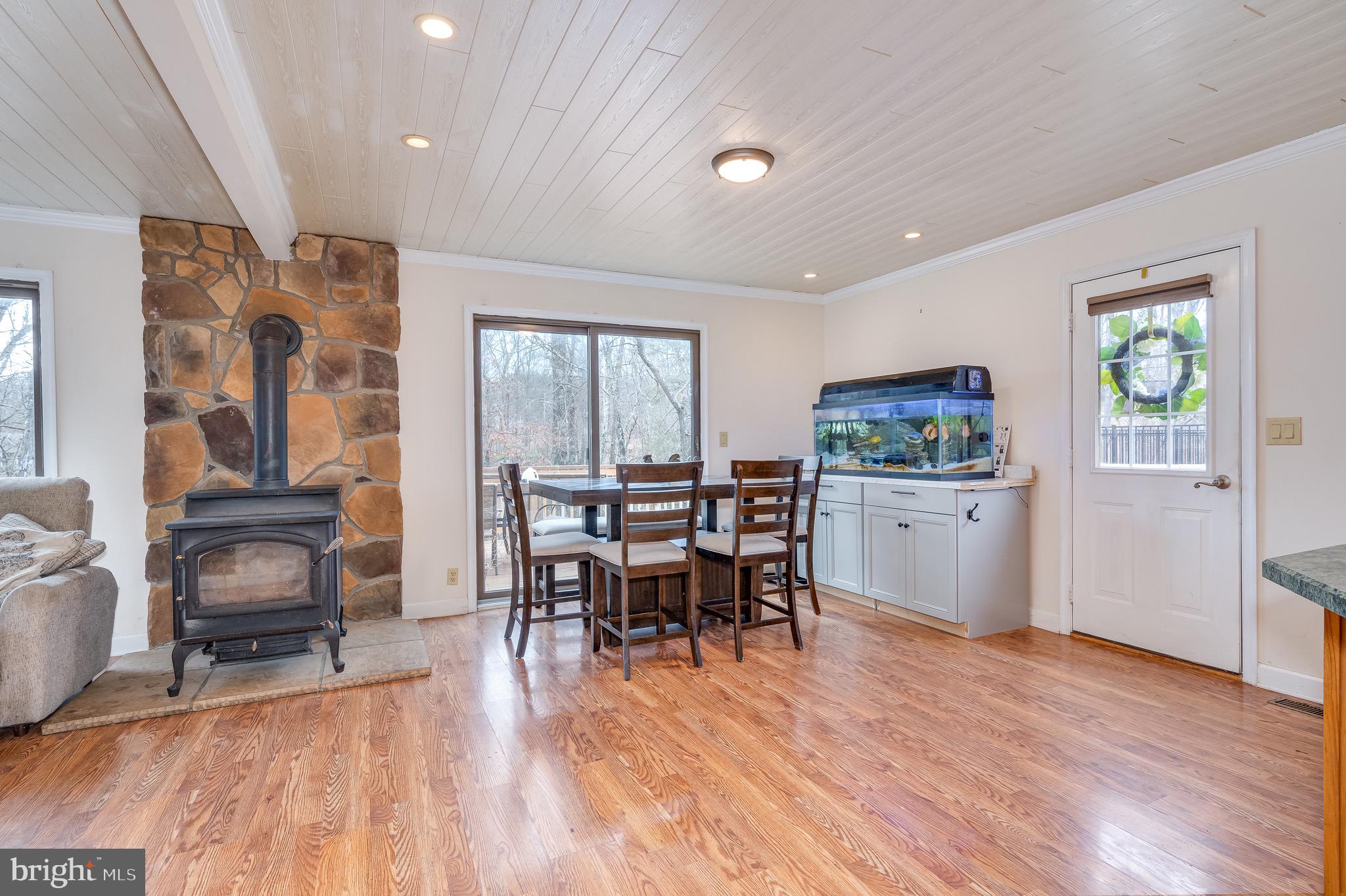 COUNTRY RIDGE - Residential