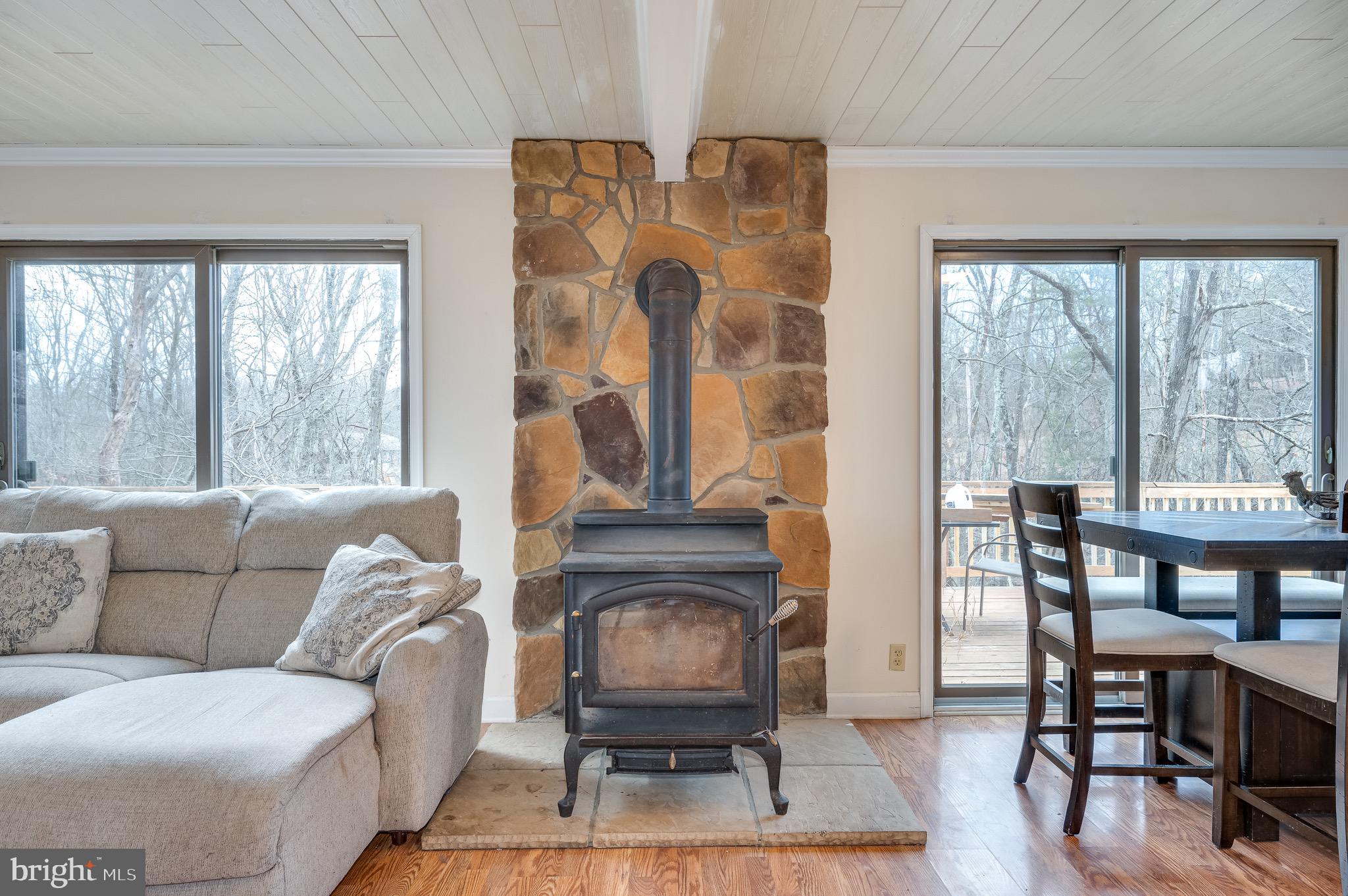 COUNTRY RIDGE - Residential