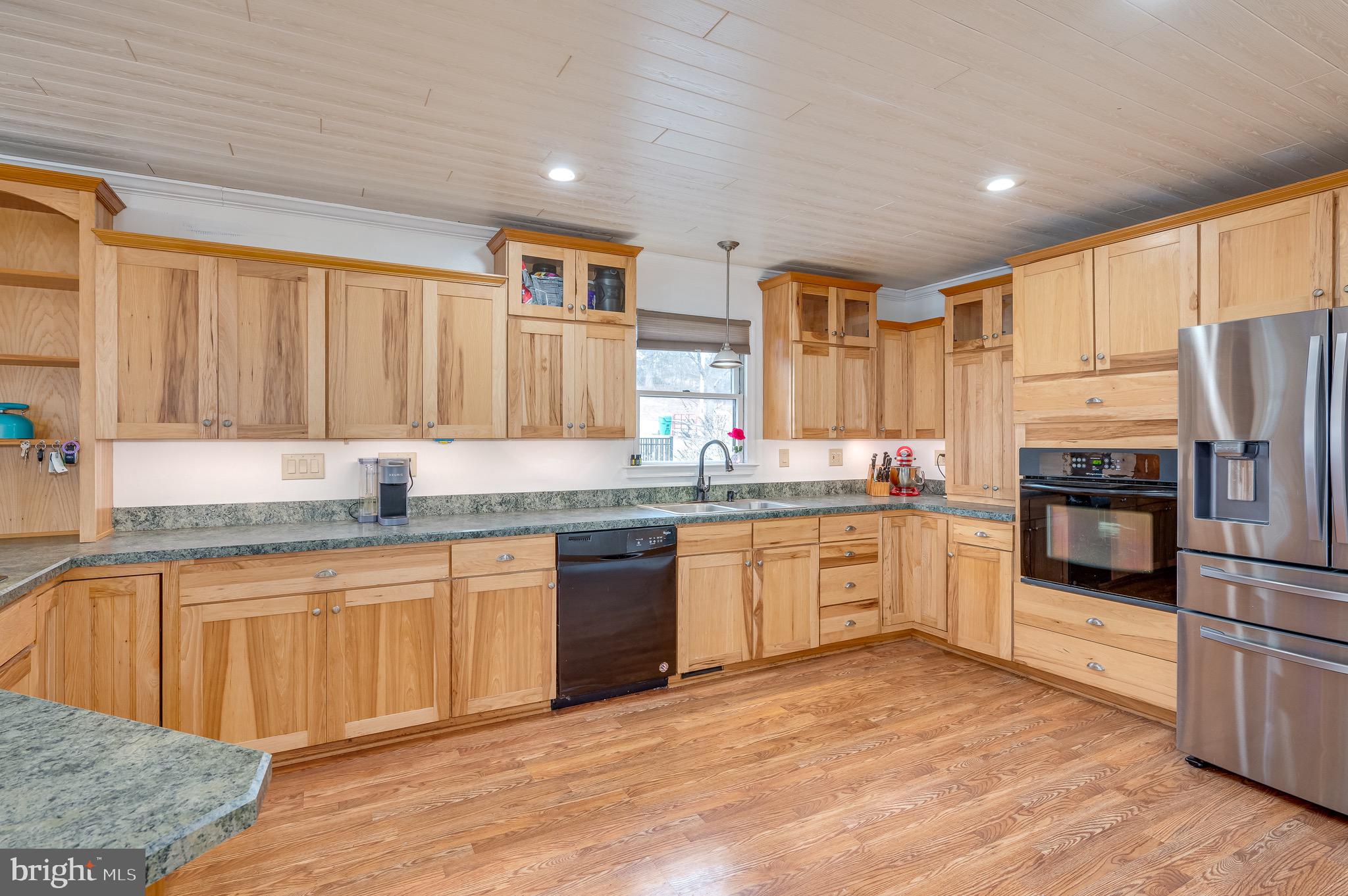 COUNTRY RIDGE - Residential