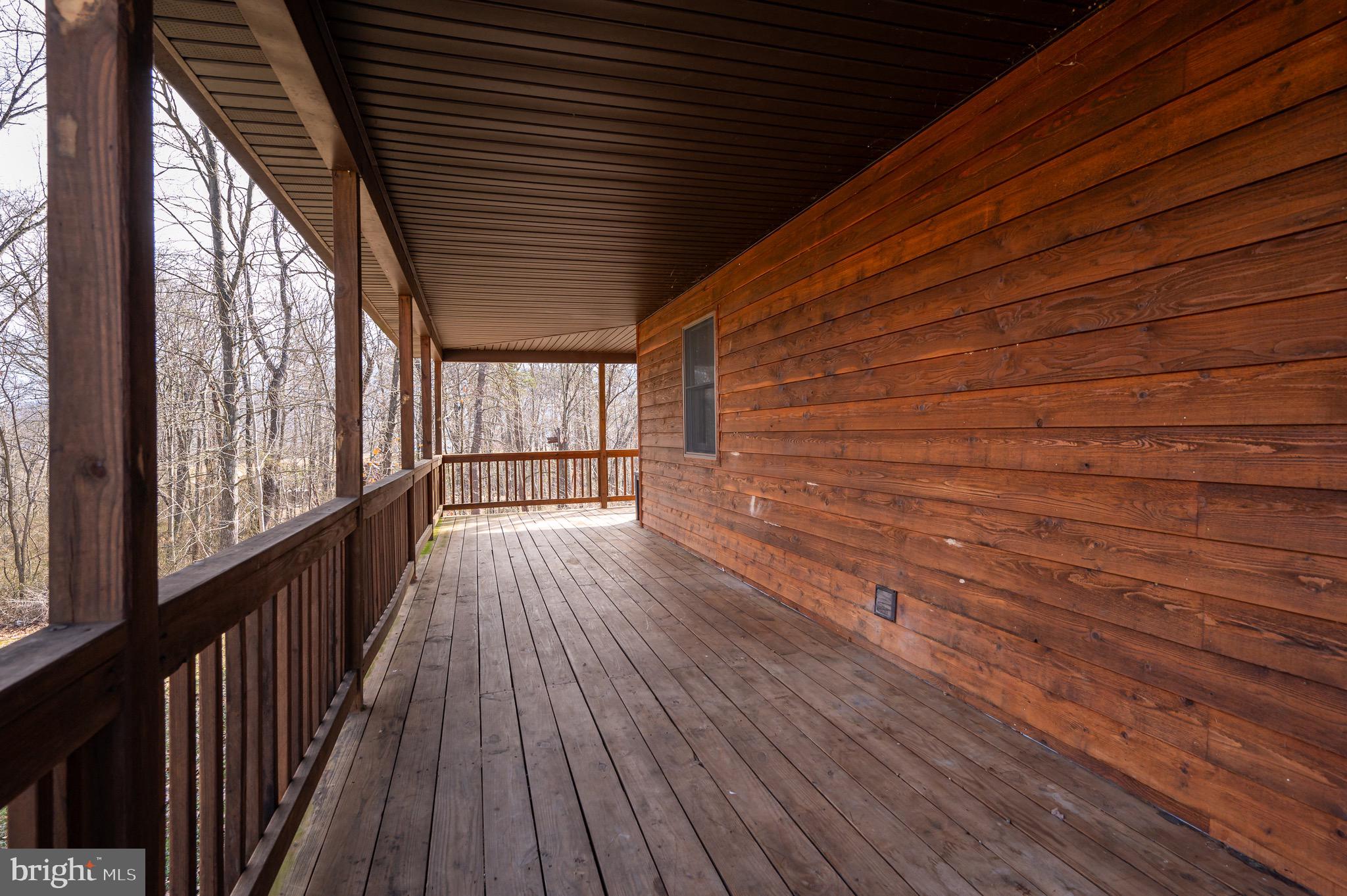 COUNTRY RIDGE - Residential