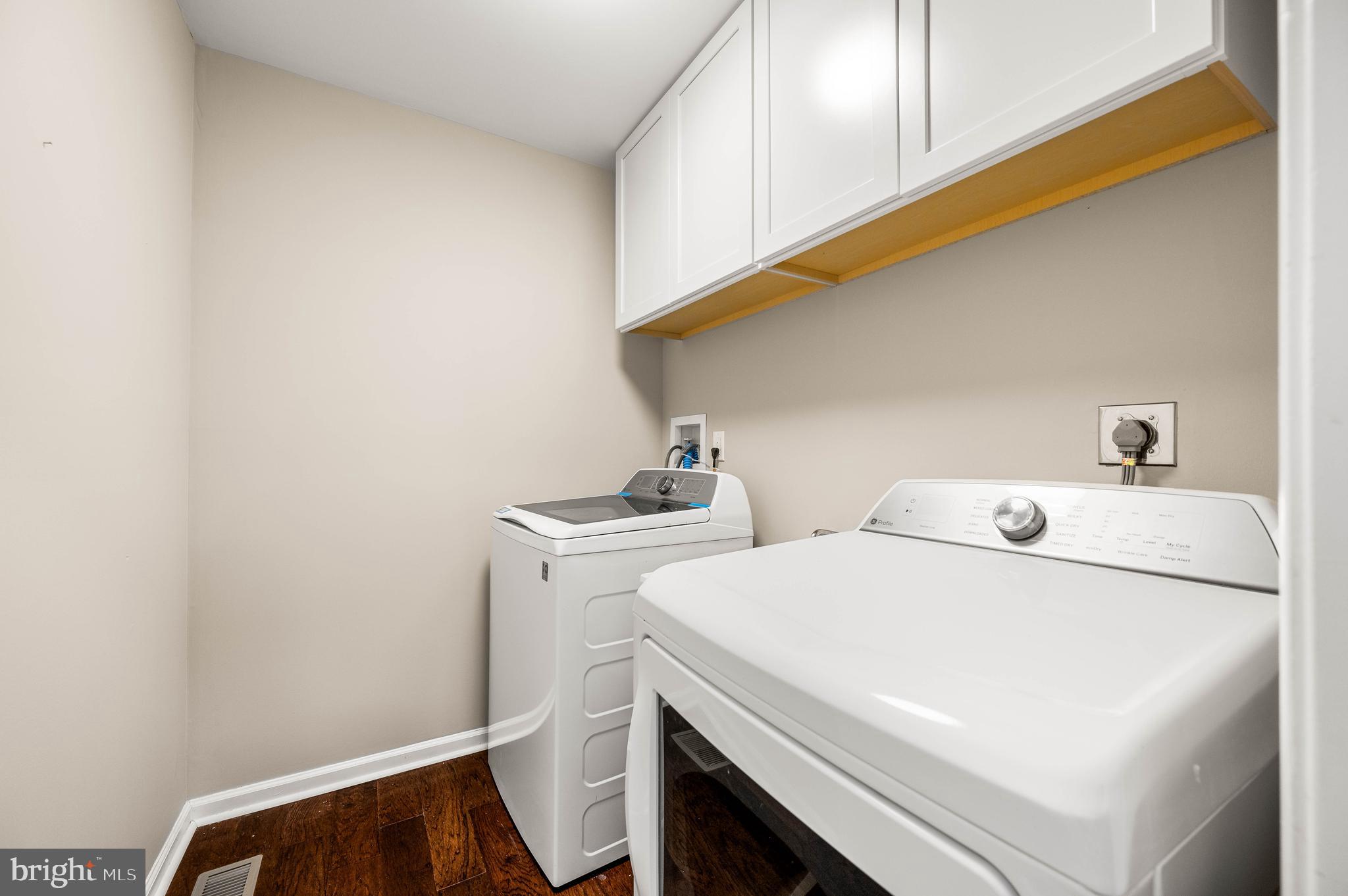 FRENCH CREEK ESTS - Residential