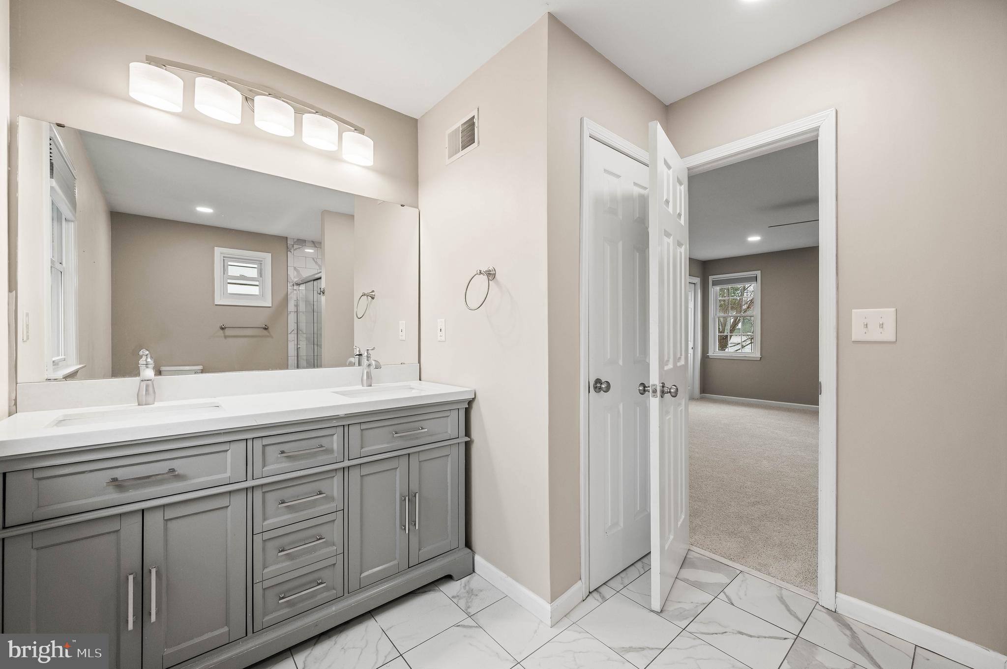 FRENCH CREEK ESTS - Residential