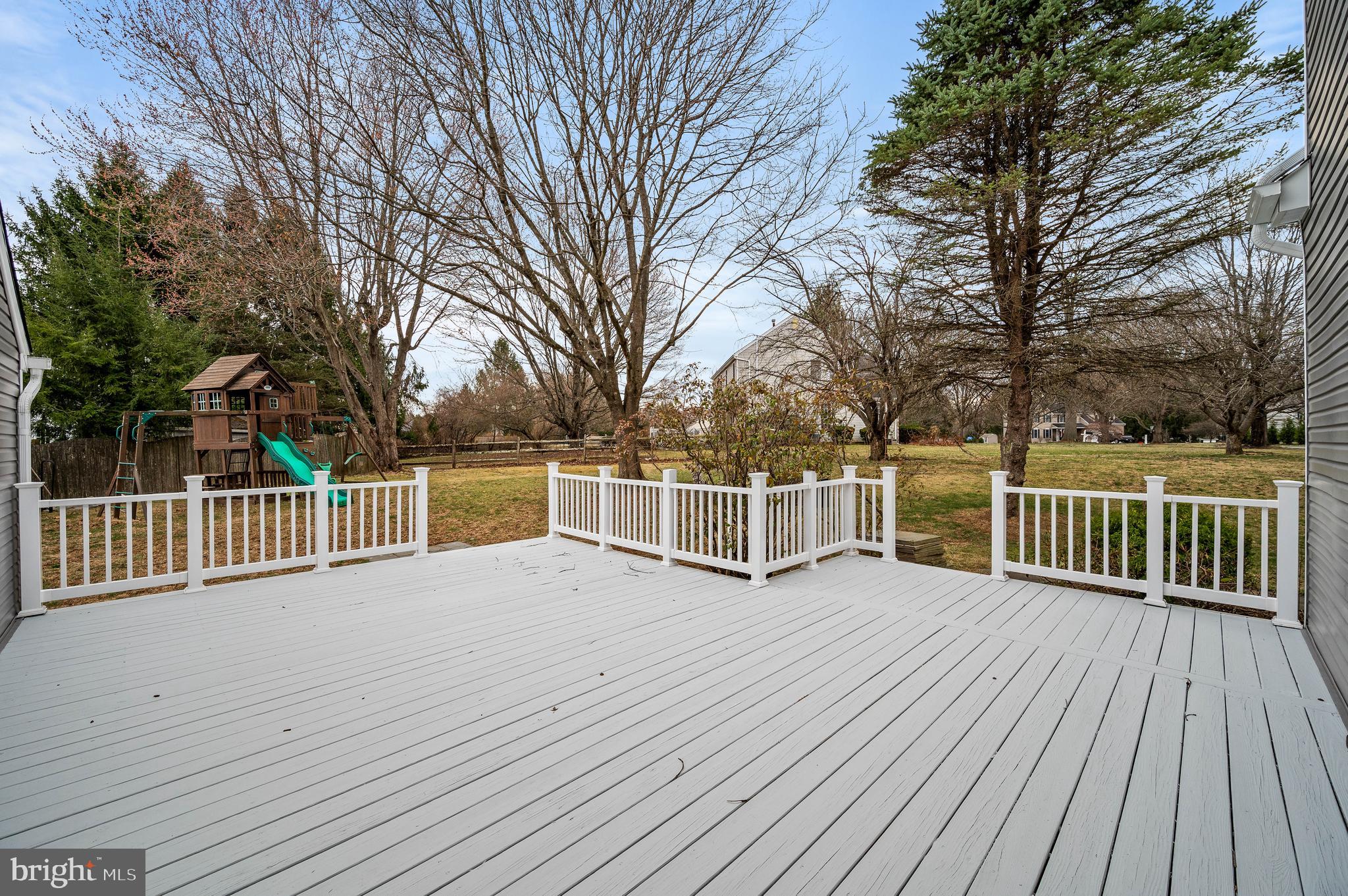 FRENCH CREEK ESTS - Residential