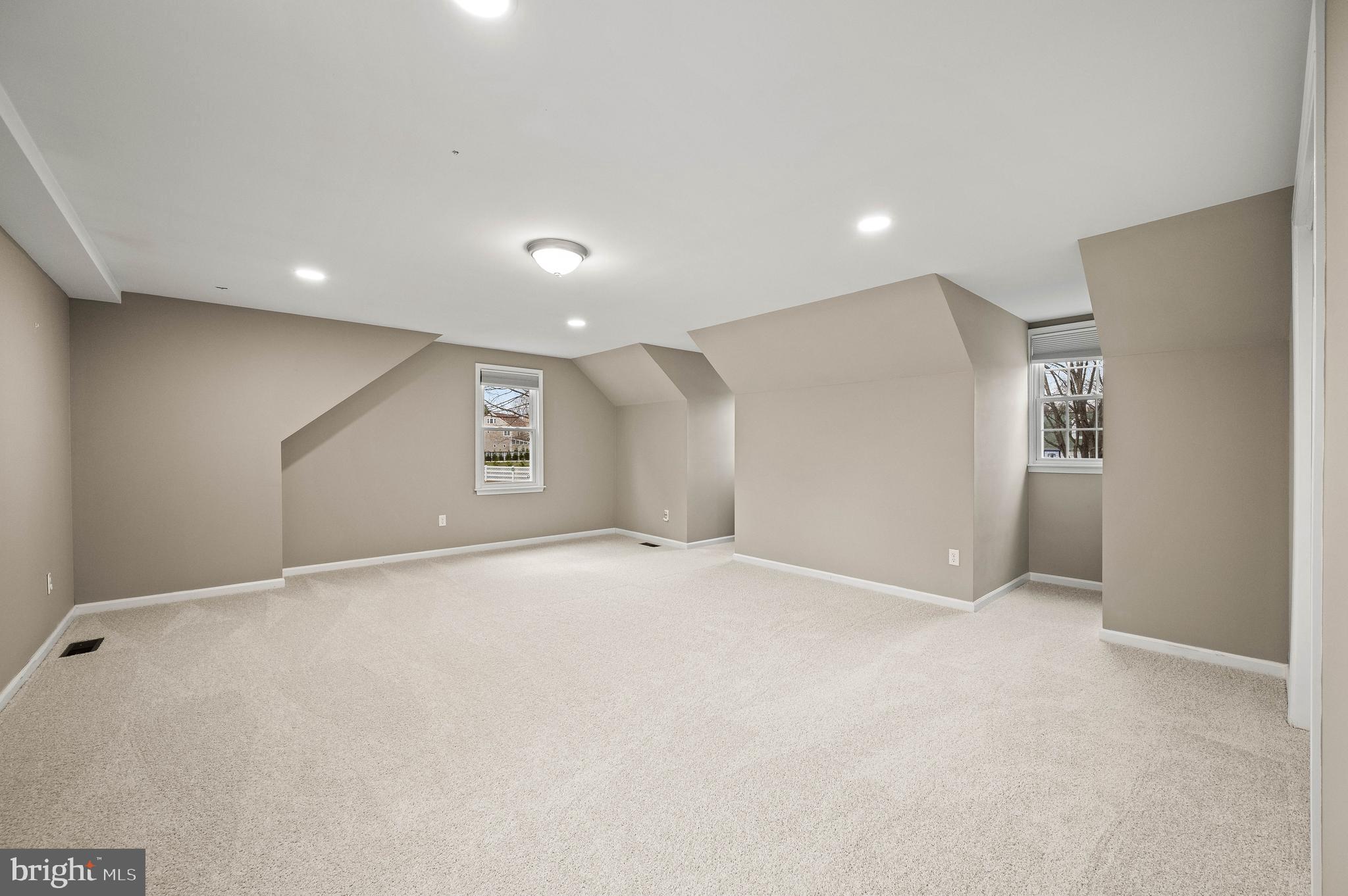 FRENCH CREEK ESTS - Residential