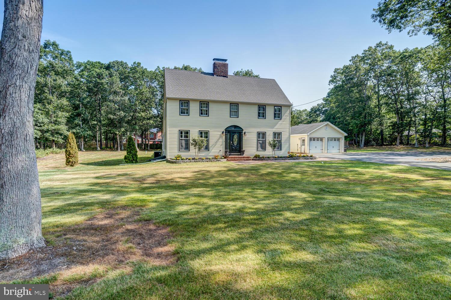 215 PARKERTOWN DRIVE