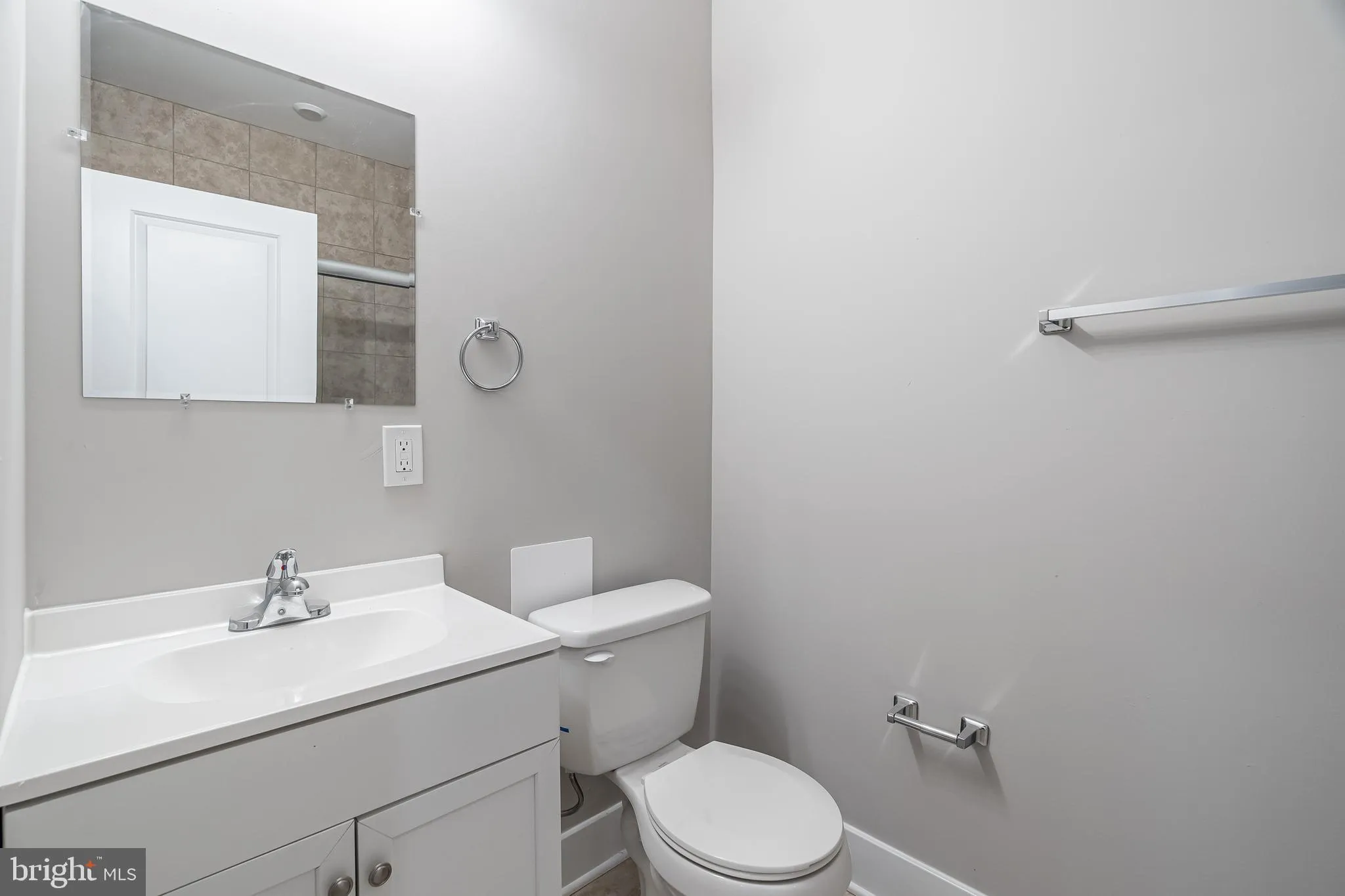 Philadelphia, Pennsylvania 19104, United States, 4 Bedrooms Bedrooms, ,4 BathroomsBathrooms,Residential,Pending,10249
