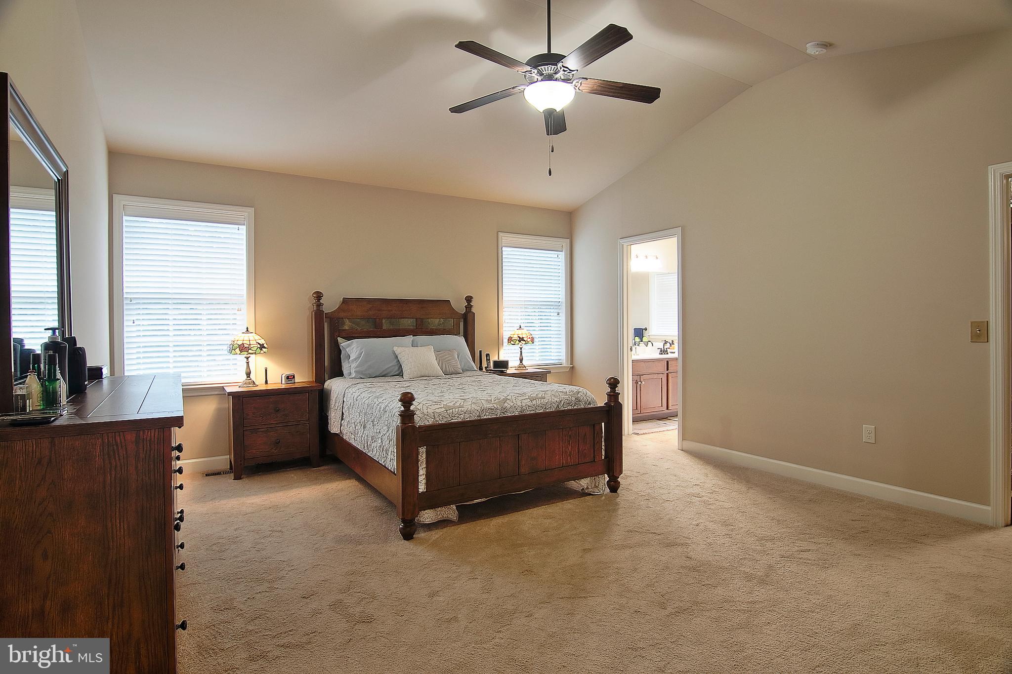 RIVER CREST - Residential