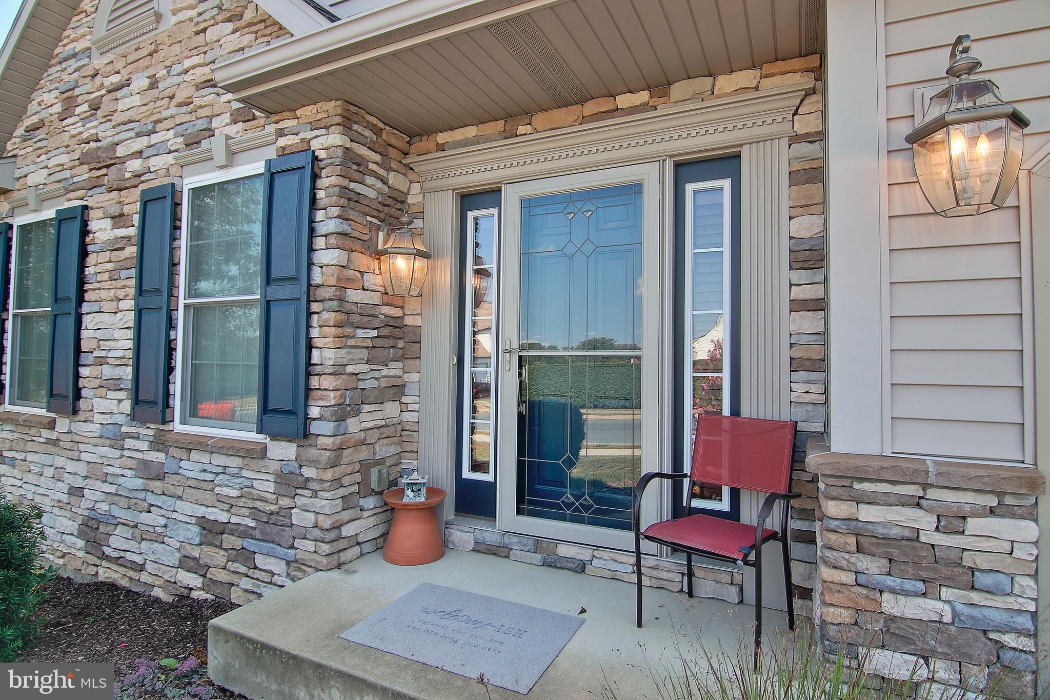 RIVER CREST - Residential