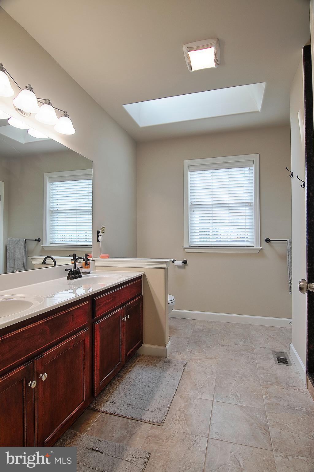 RIVER CREST - Residential