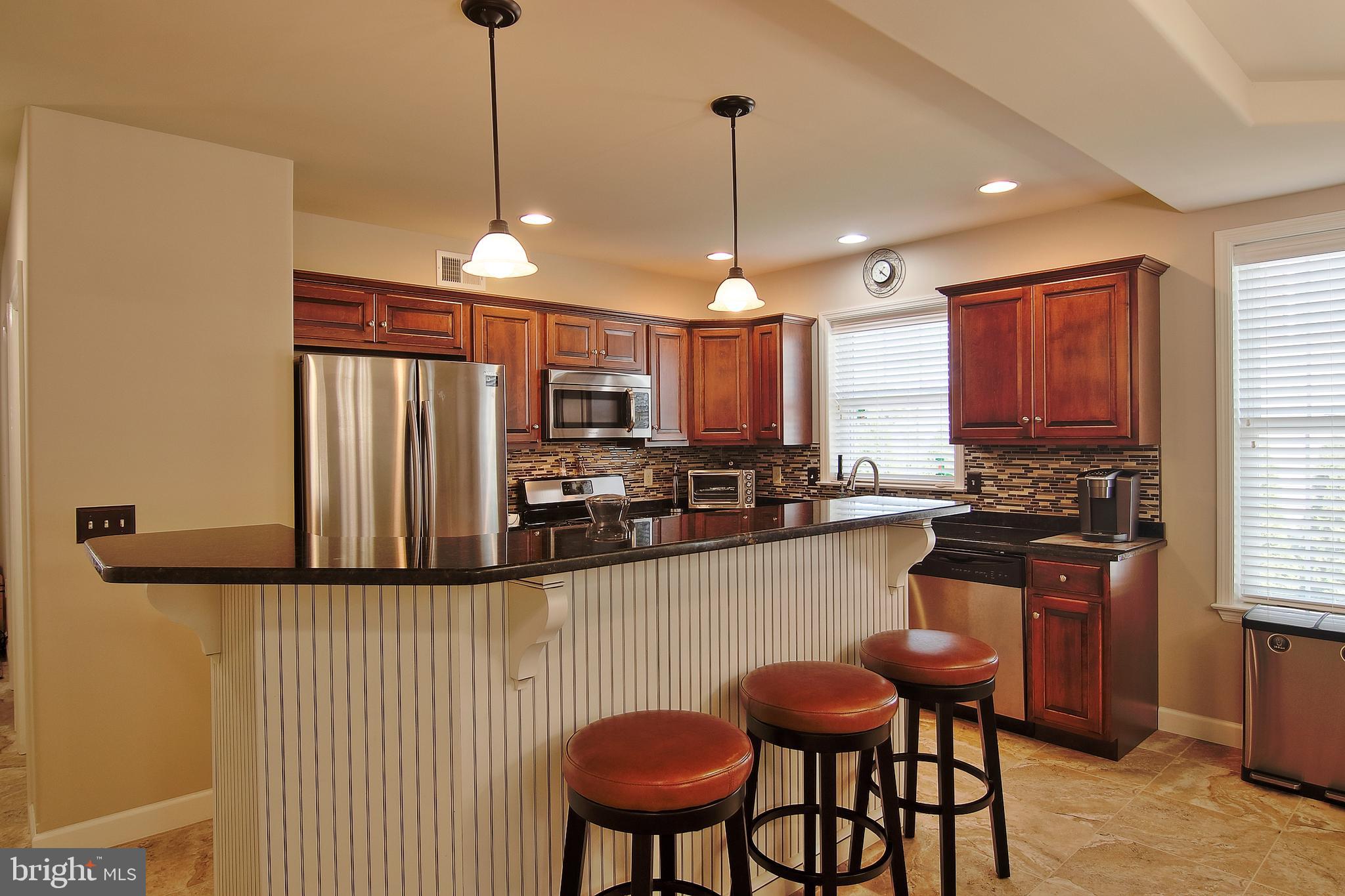 RIVER CREST - Residential