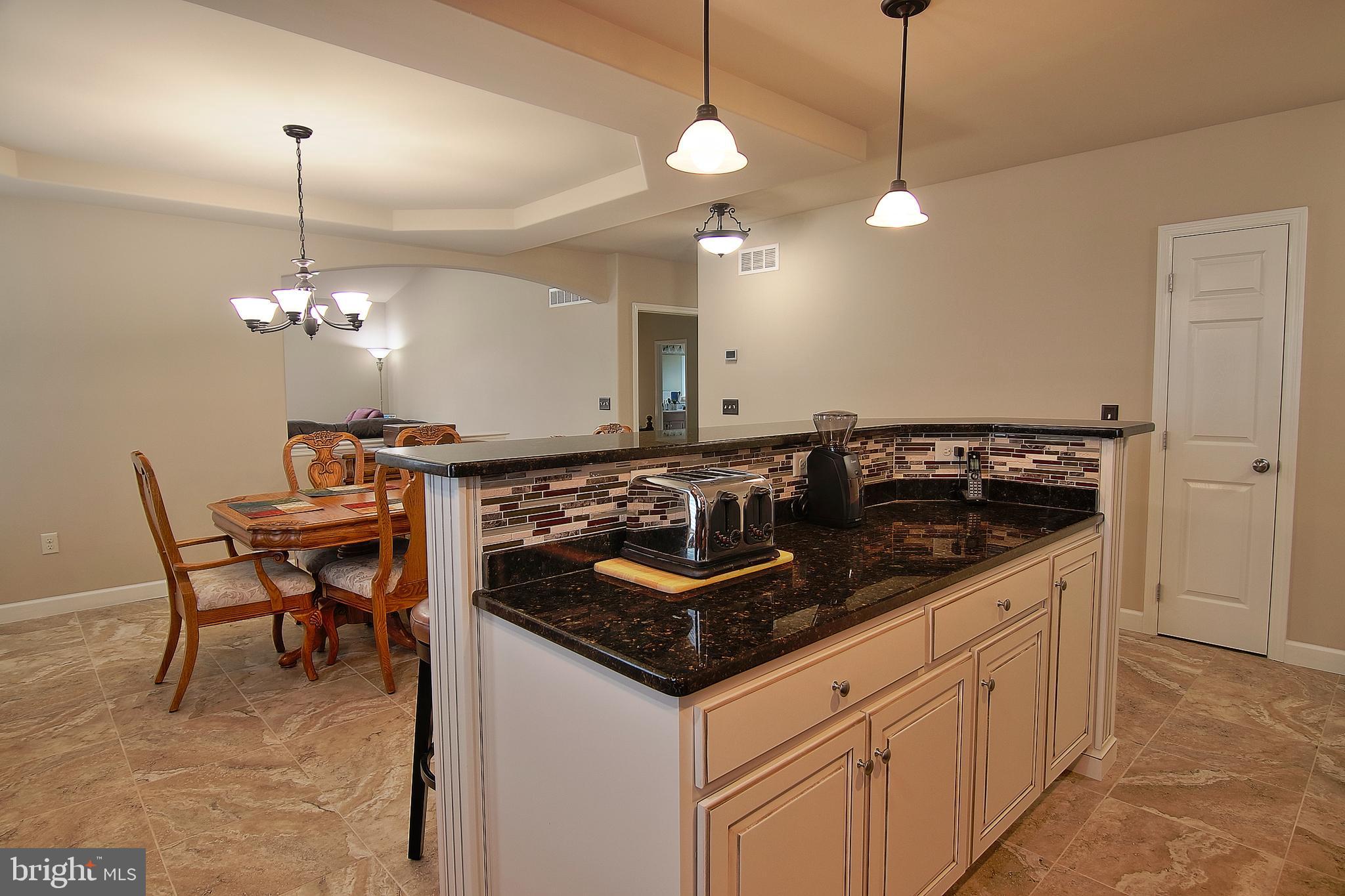 RIVER CREST - Residential