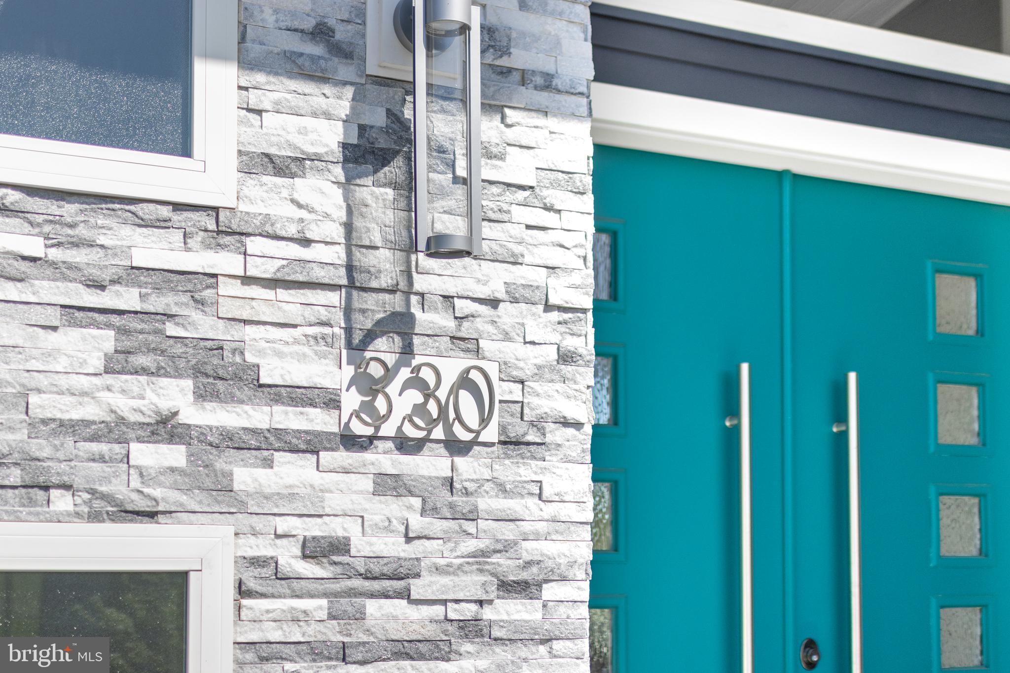 ROCKEY RIDGE - Residential