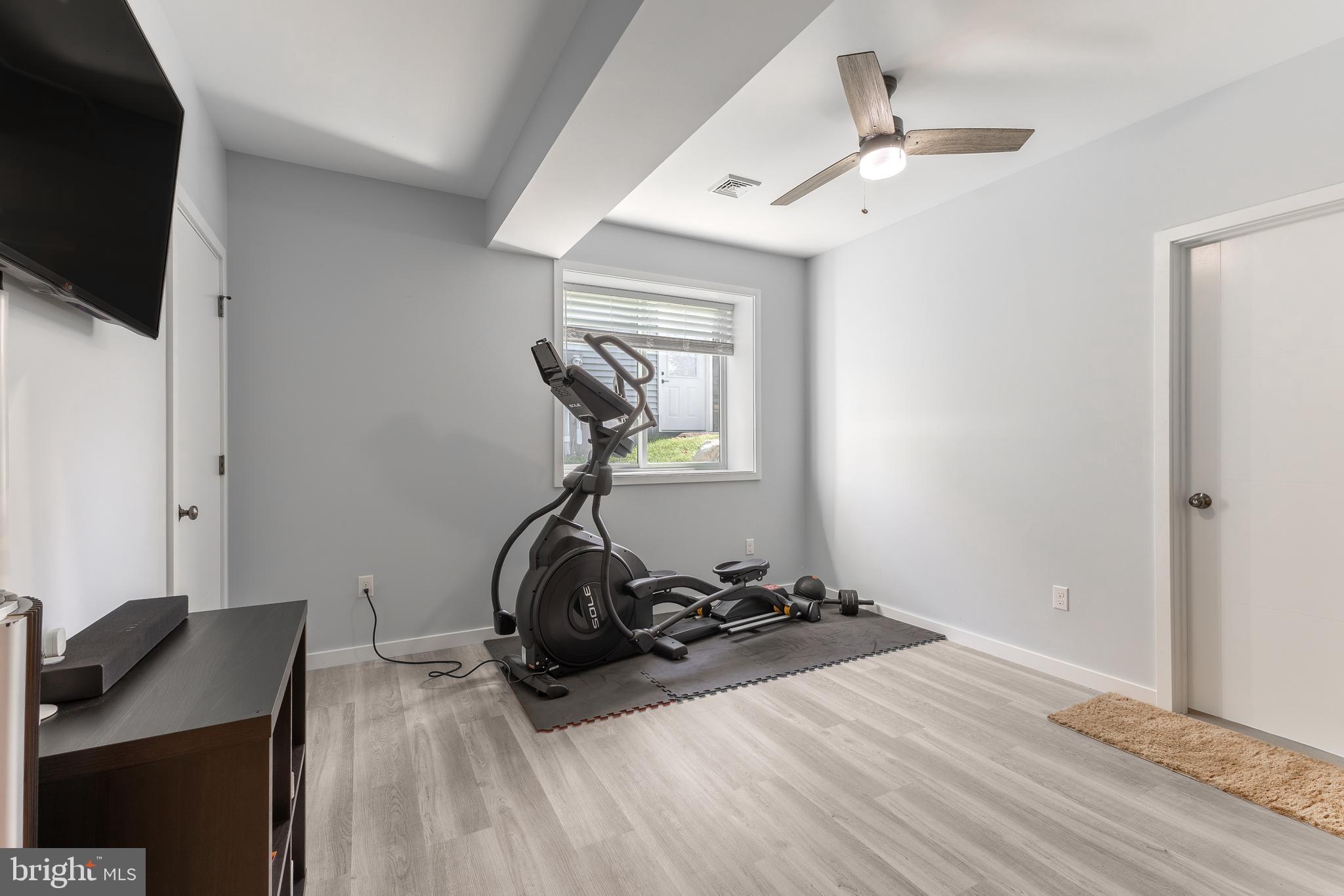 ROCKEY RIDGE - Residential