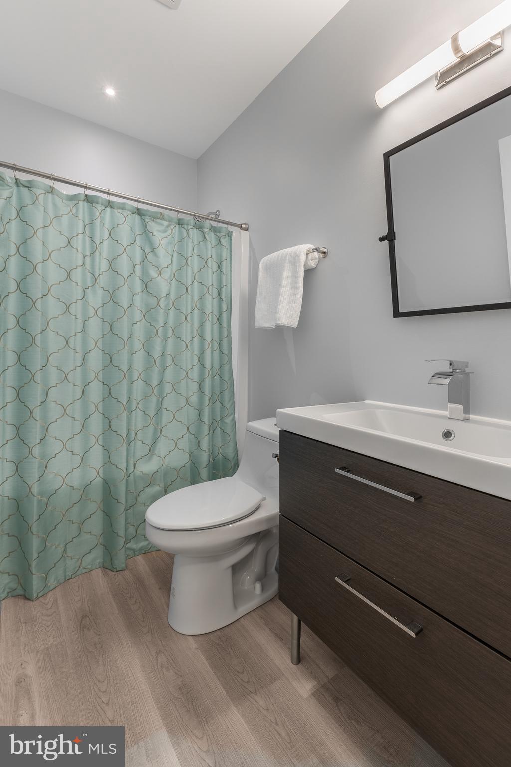 ROCKEY RIDGE - Residential