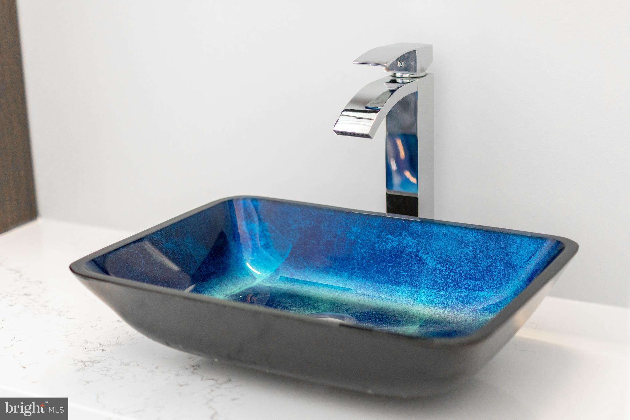 ROCKEY RIDGE - Residential