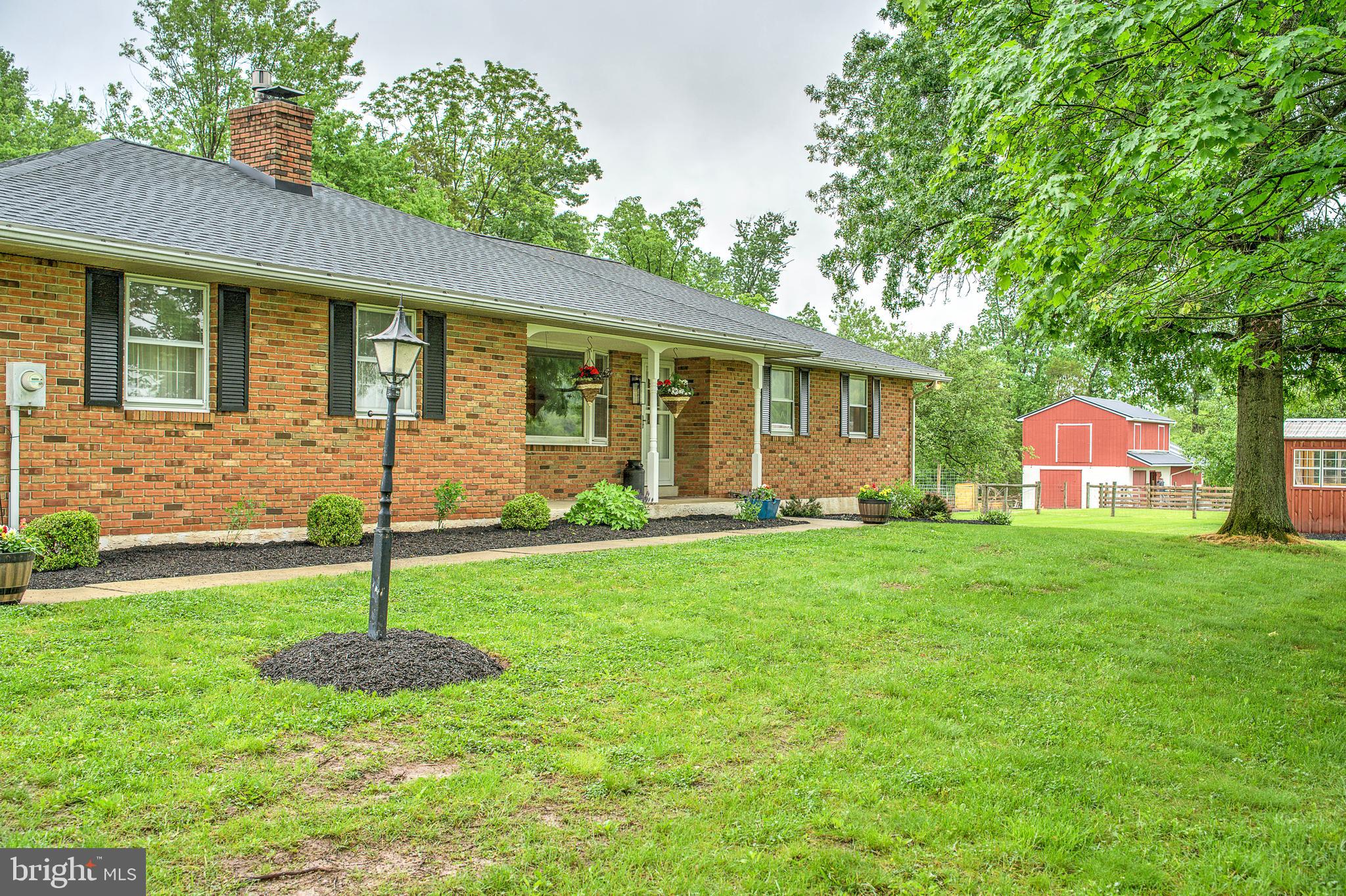 141 GREEN HILL ROAD