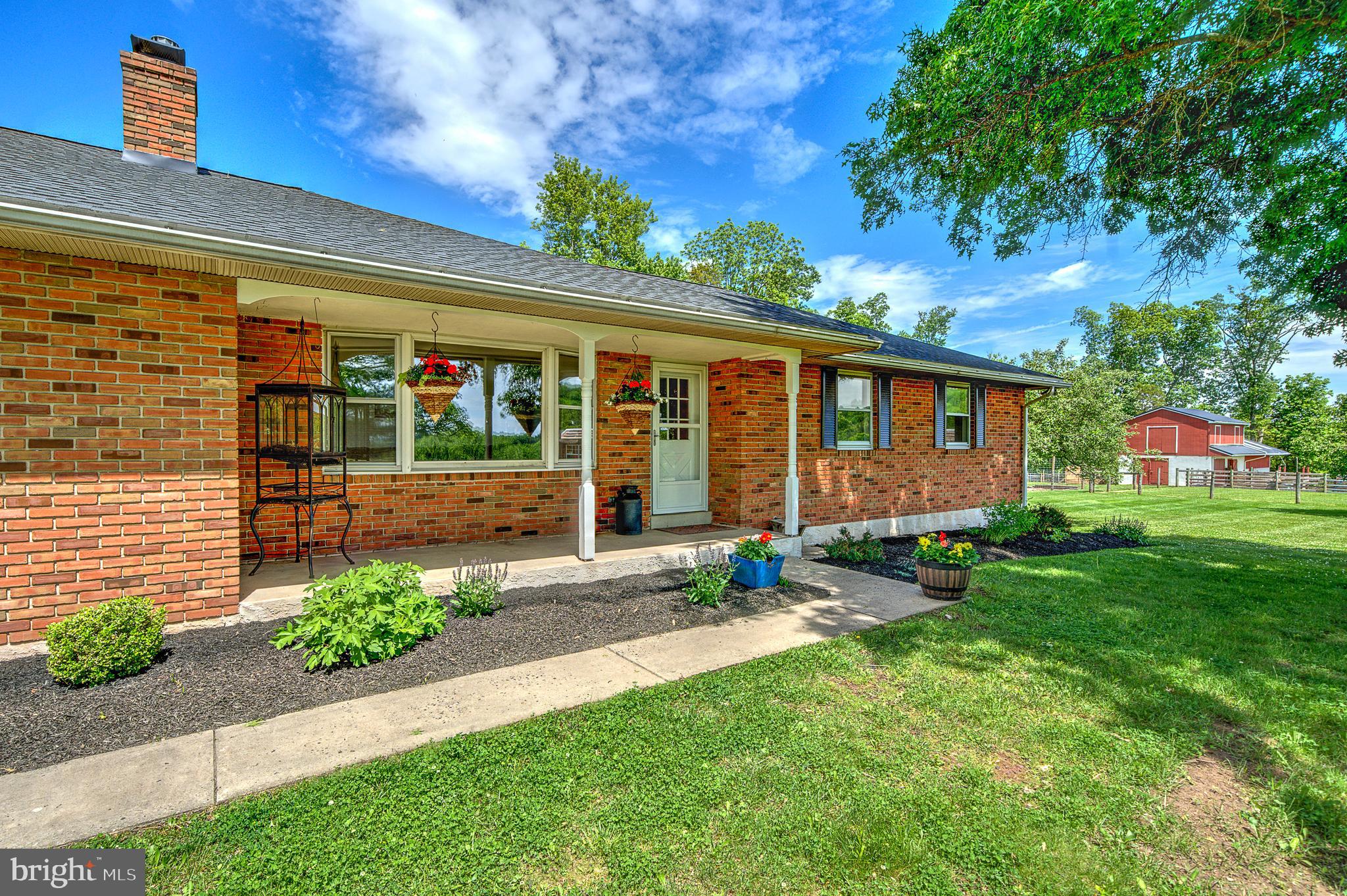 141 GREEN HILL ROAD