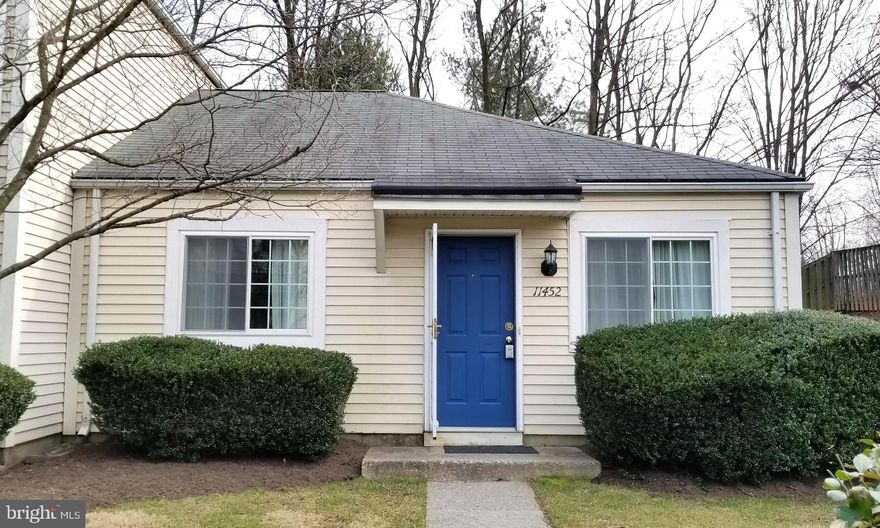 NOT A CONDO. Backup offers welcome.