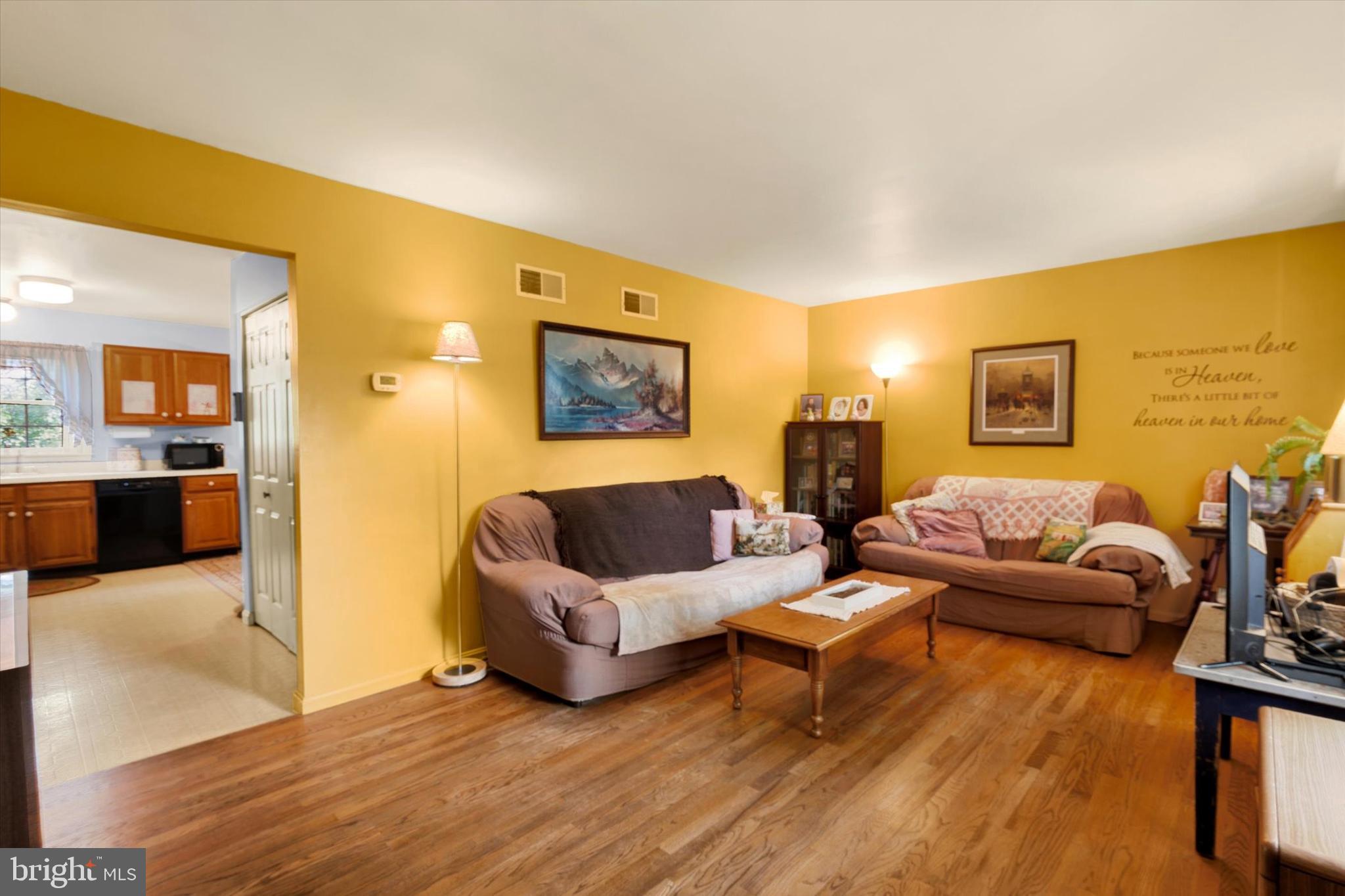 18 BROOKVIEW DRIVE