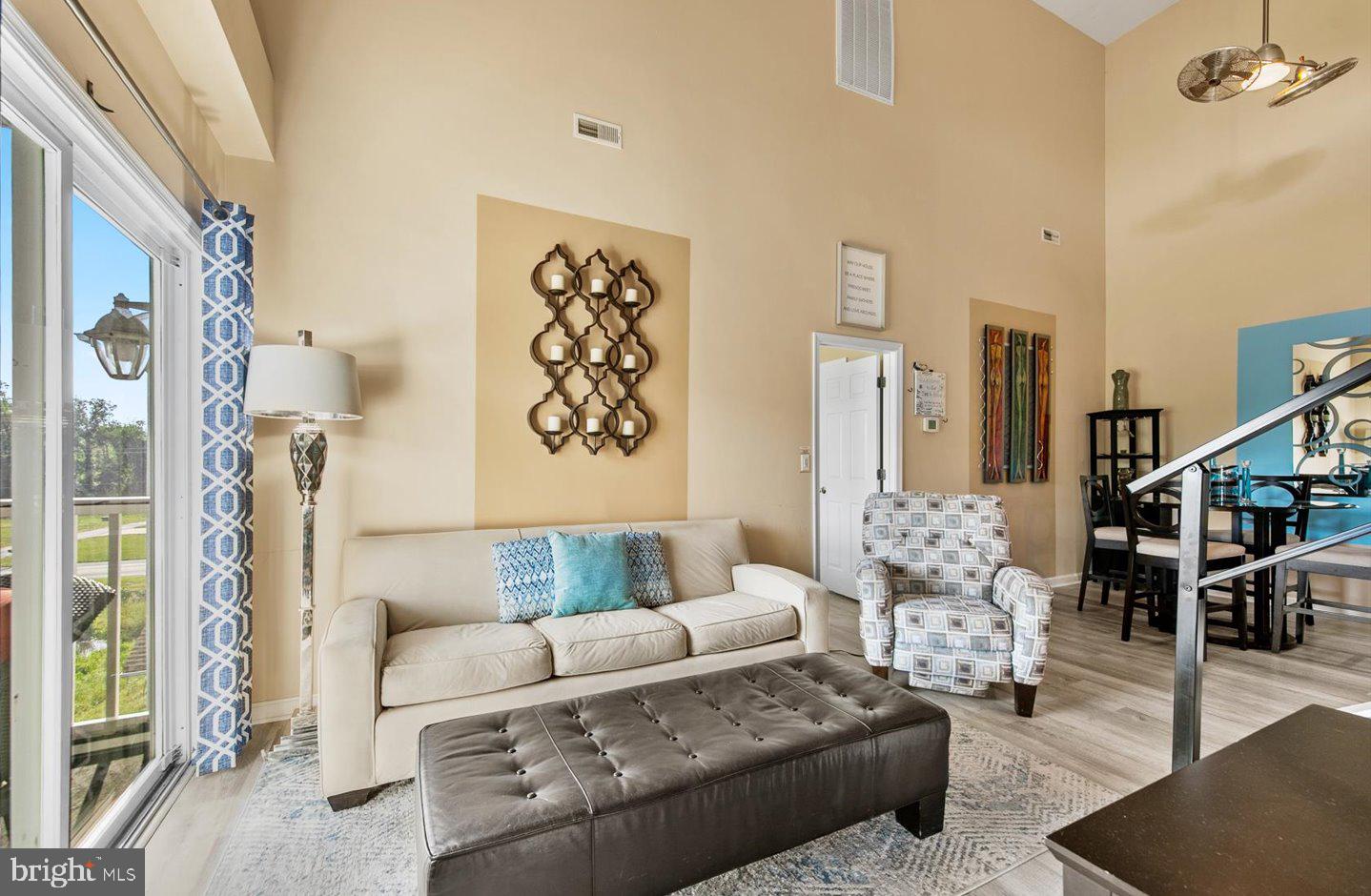 CAPTIVA SANDS - Residential