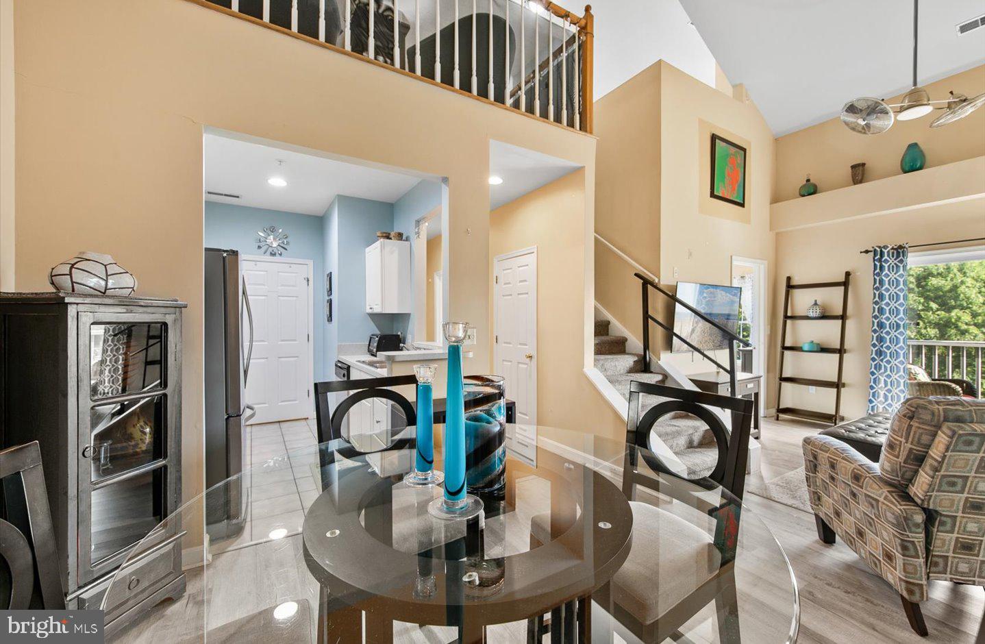 CAPTIVA SANDS - Residential