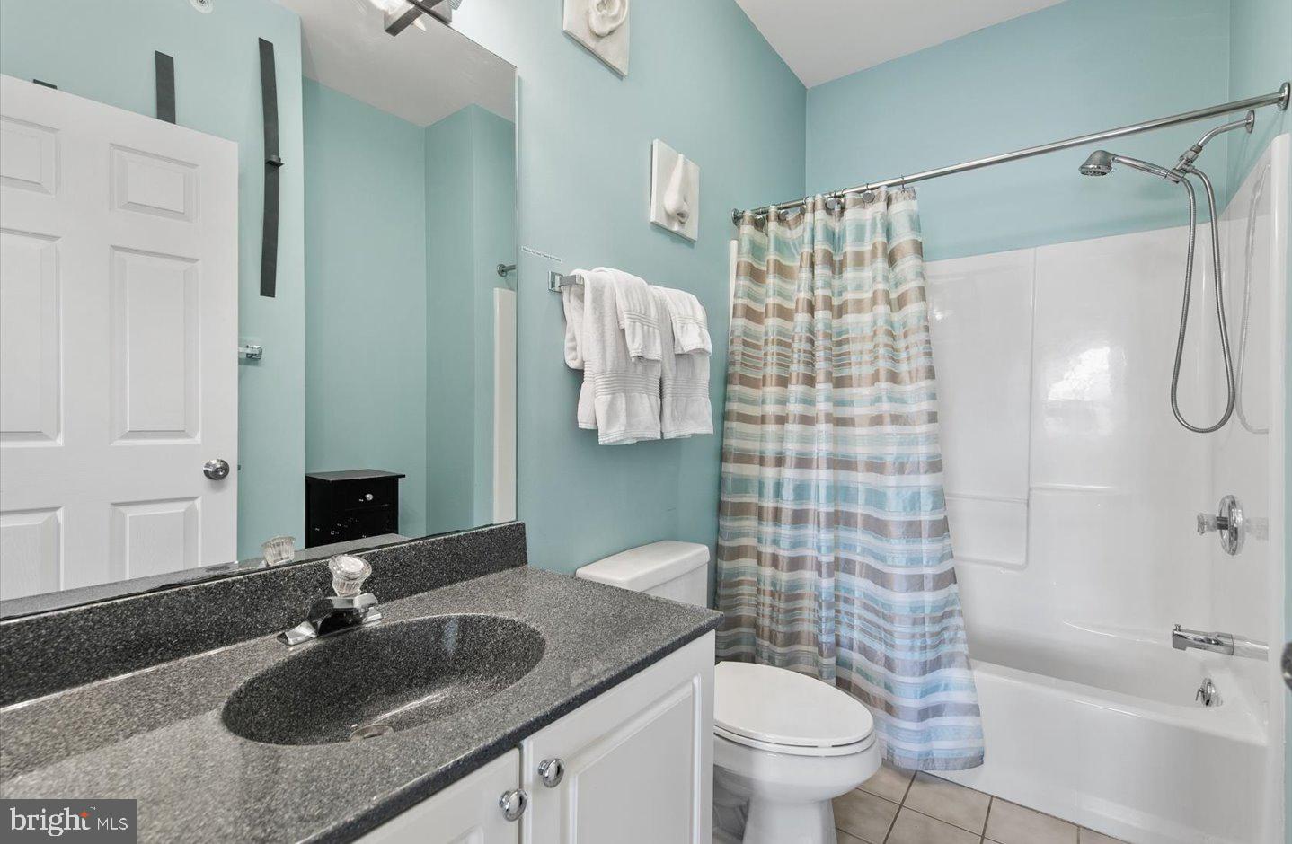 CAPTIVA SANDS - Residential