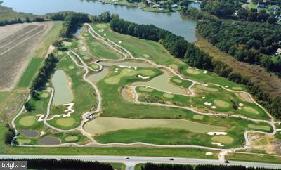 QUEEN ANNE COLONY - Land