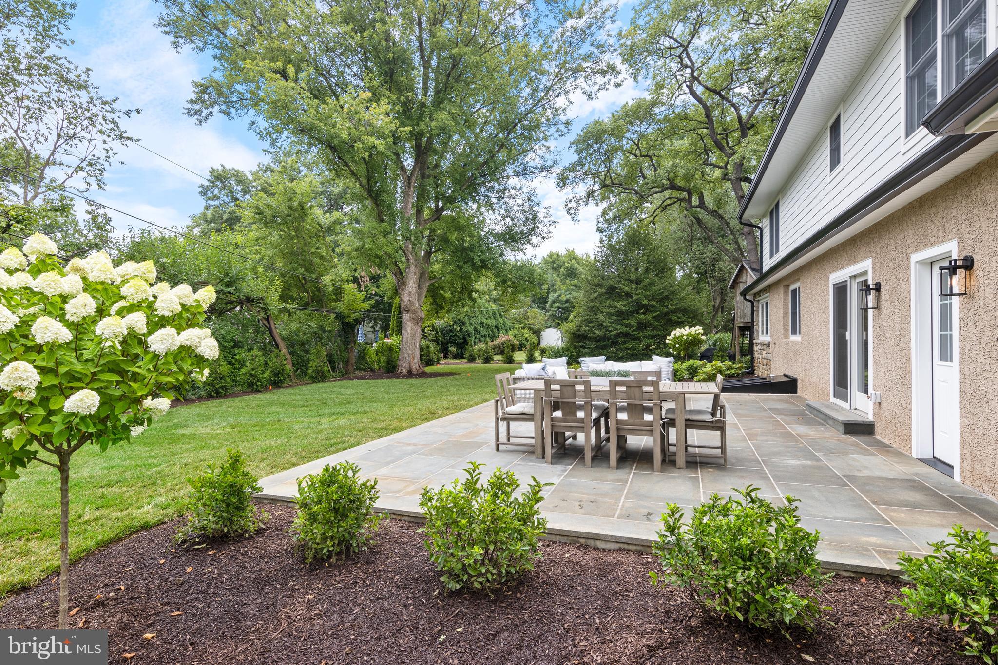 LAPIDEA HILLS - Residential