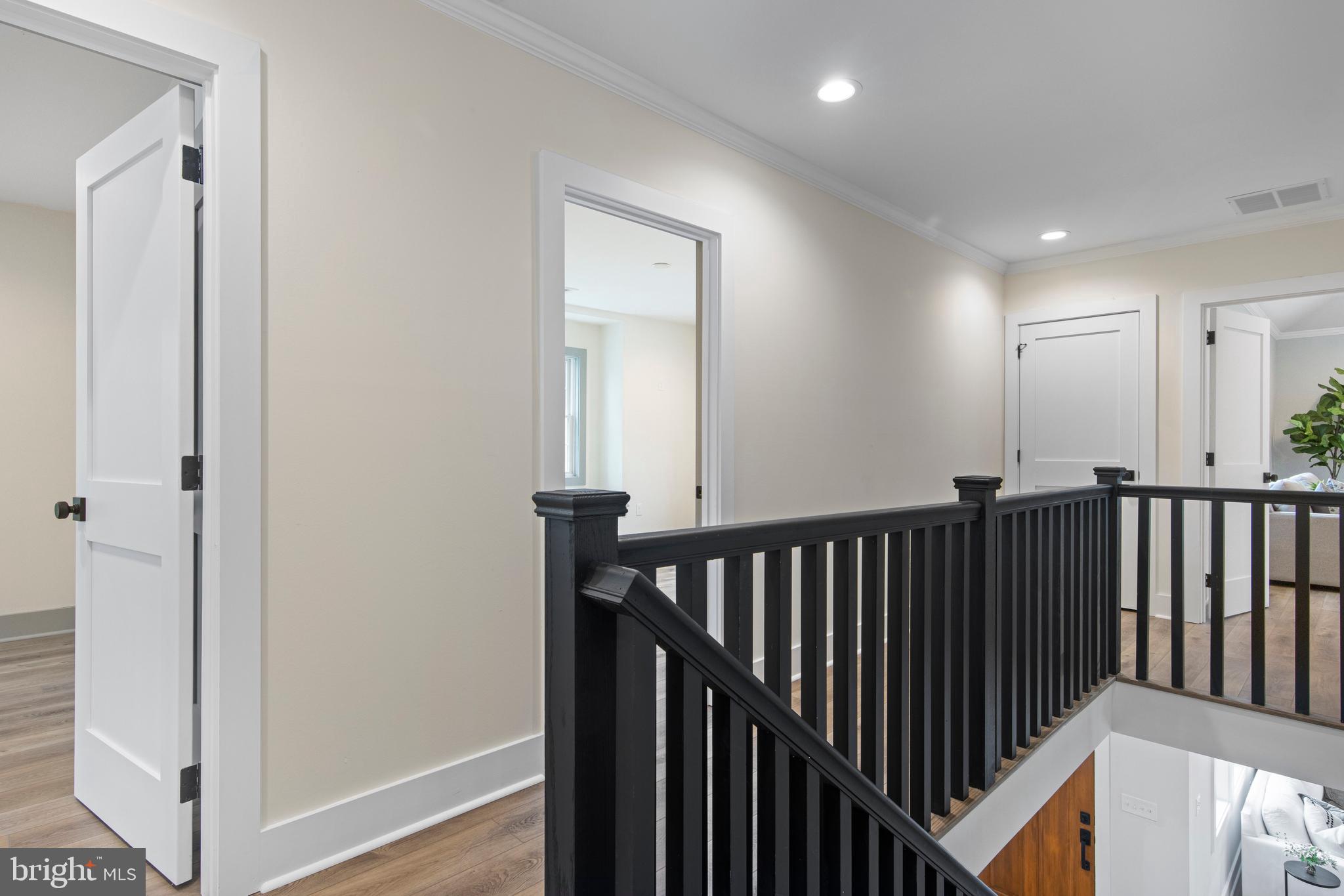 LAPIDEA HILLS - Residential