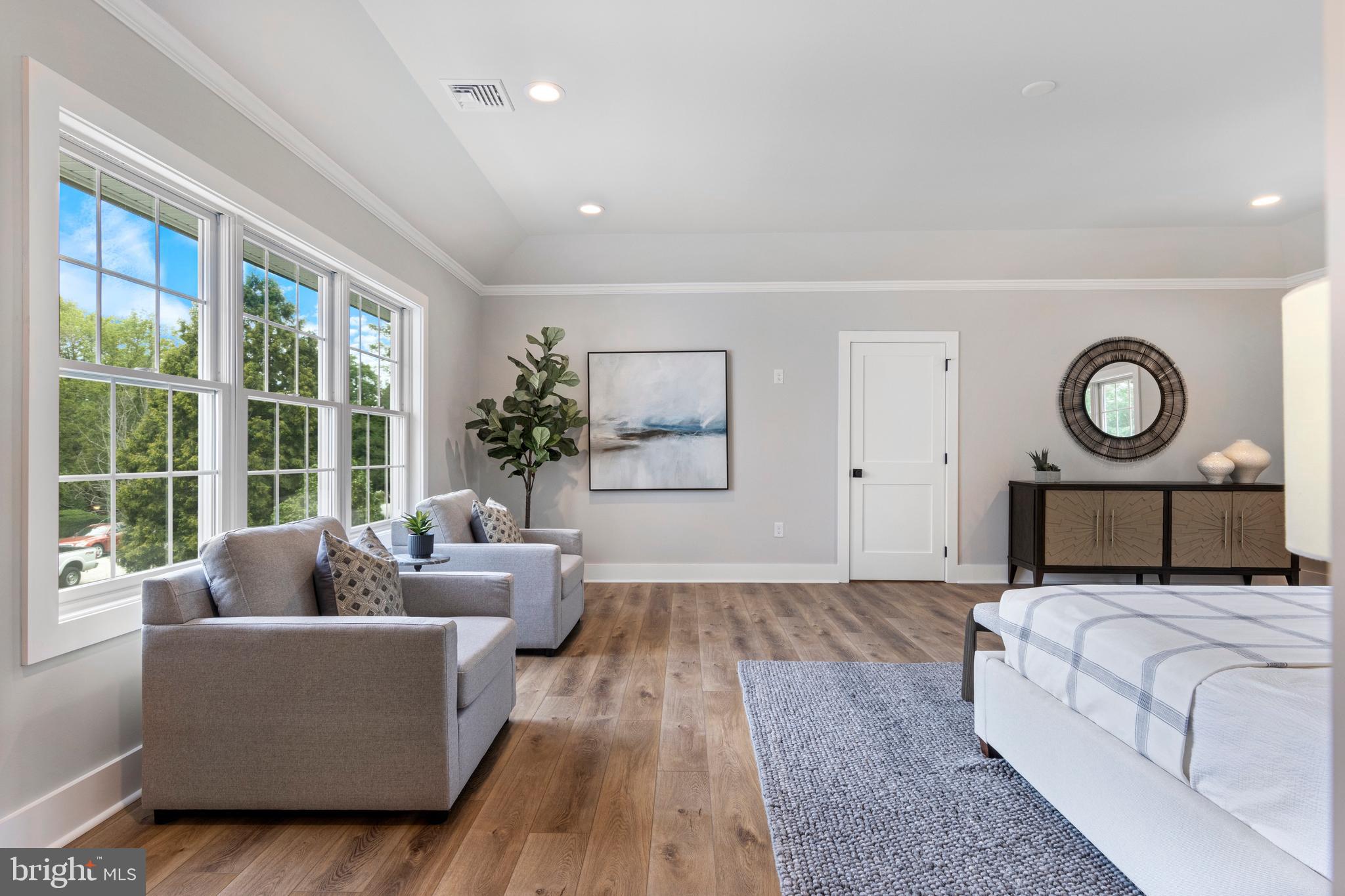 LAPIDEA HILLS - Residential